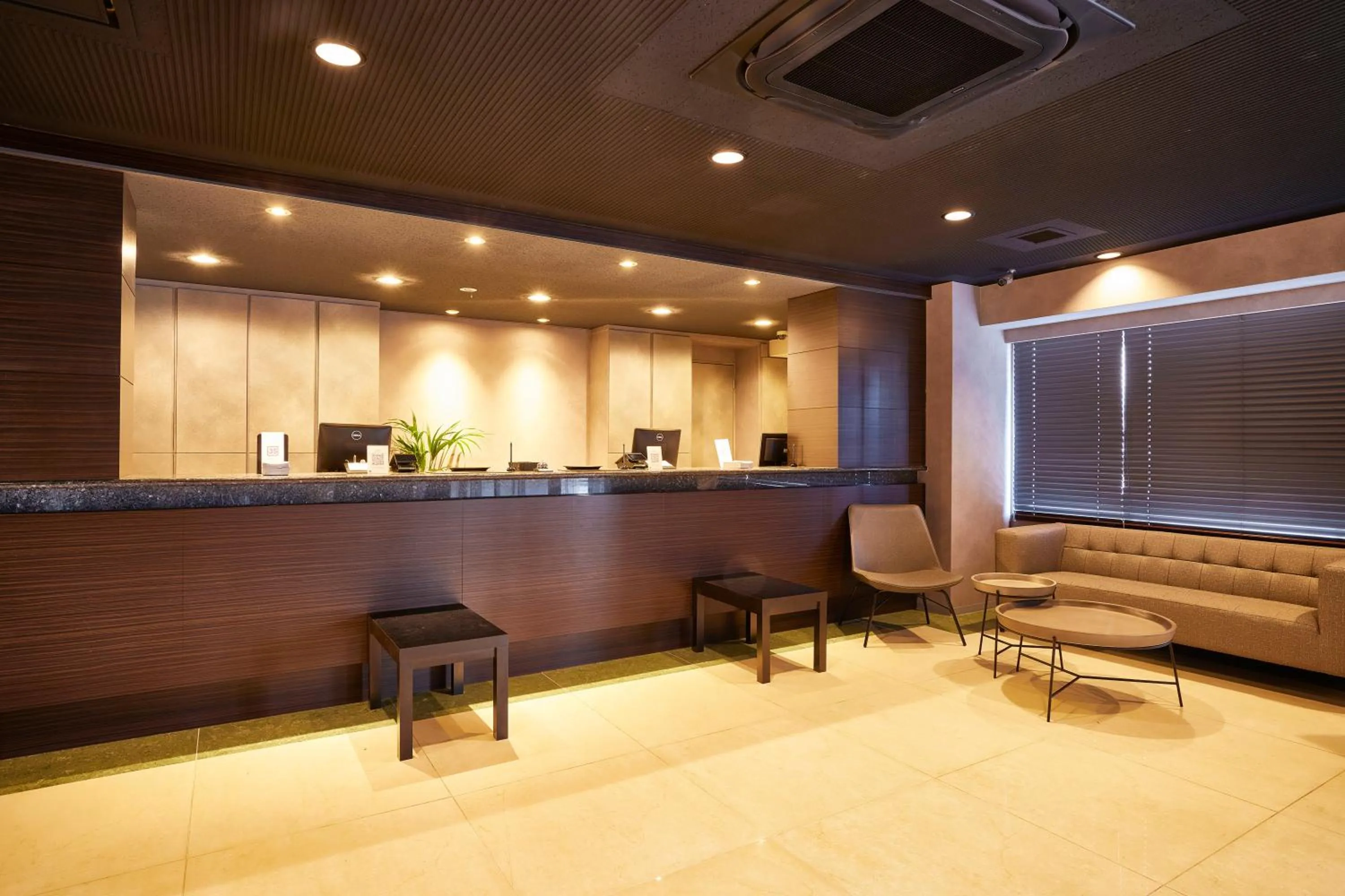 Lobby or reception in 3s HOTEL ATSUGI