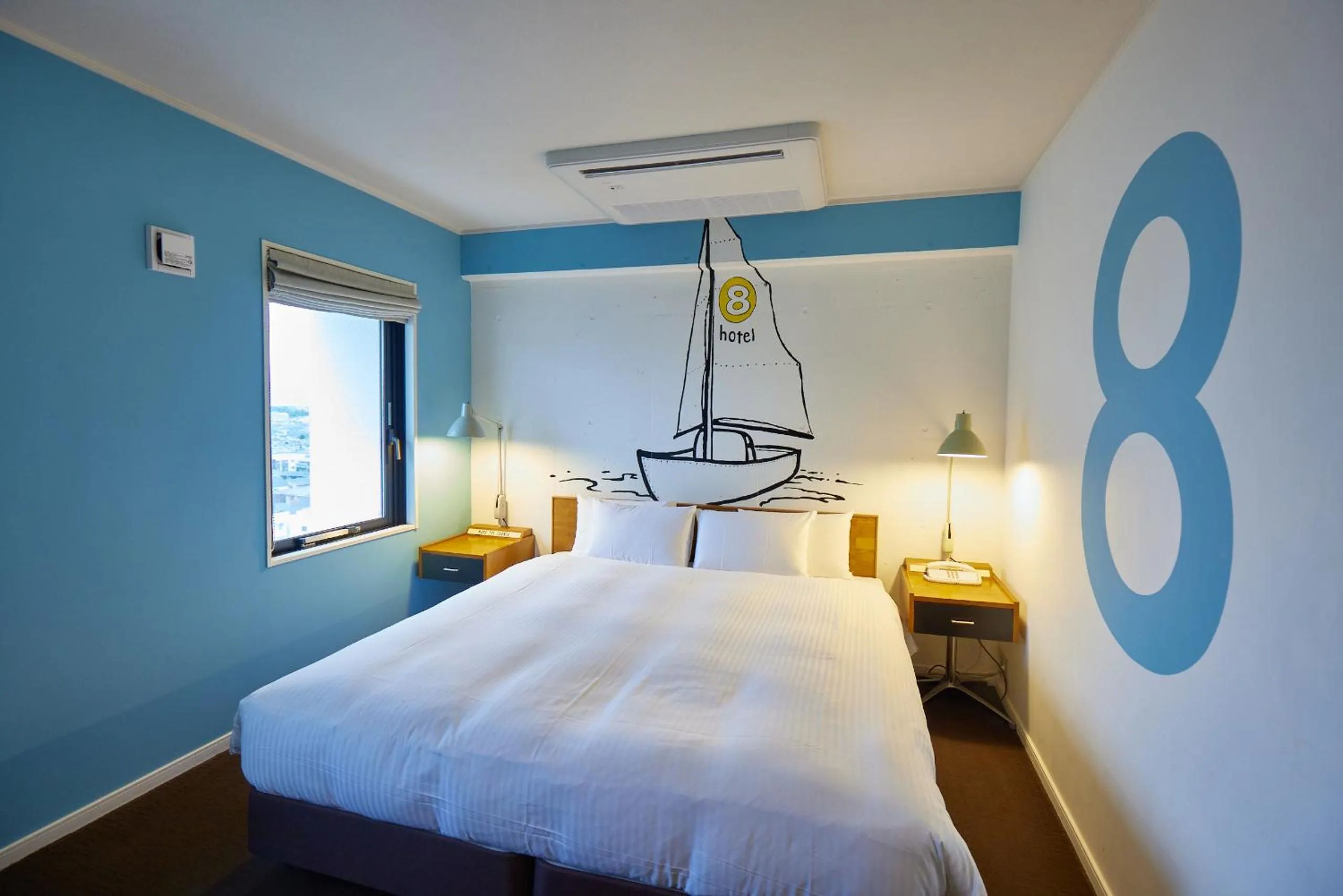 Bed in 8 Hotel Shonan Fujisawa