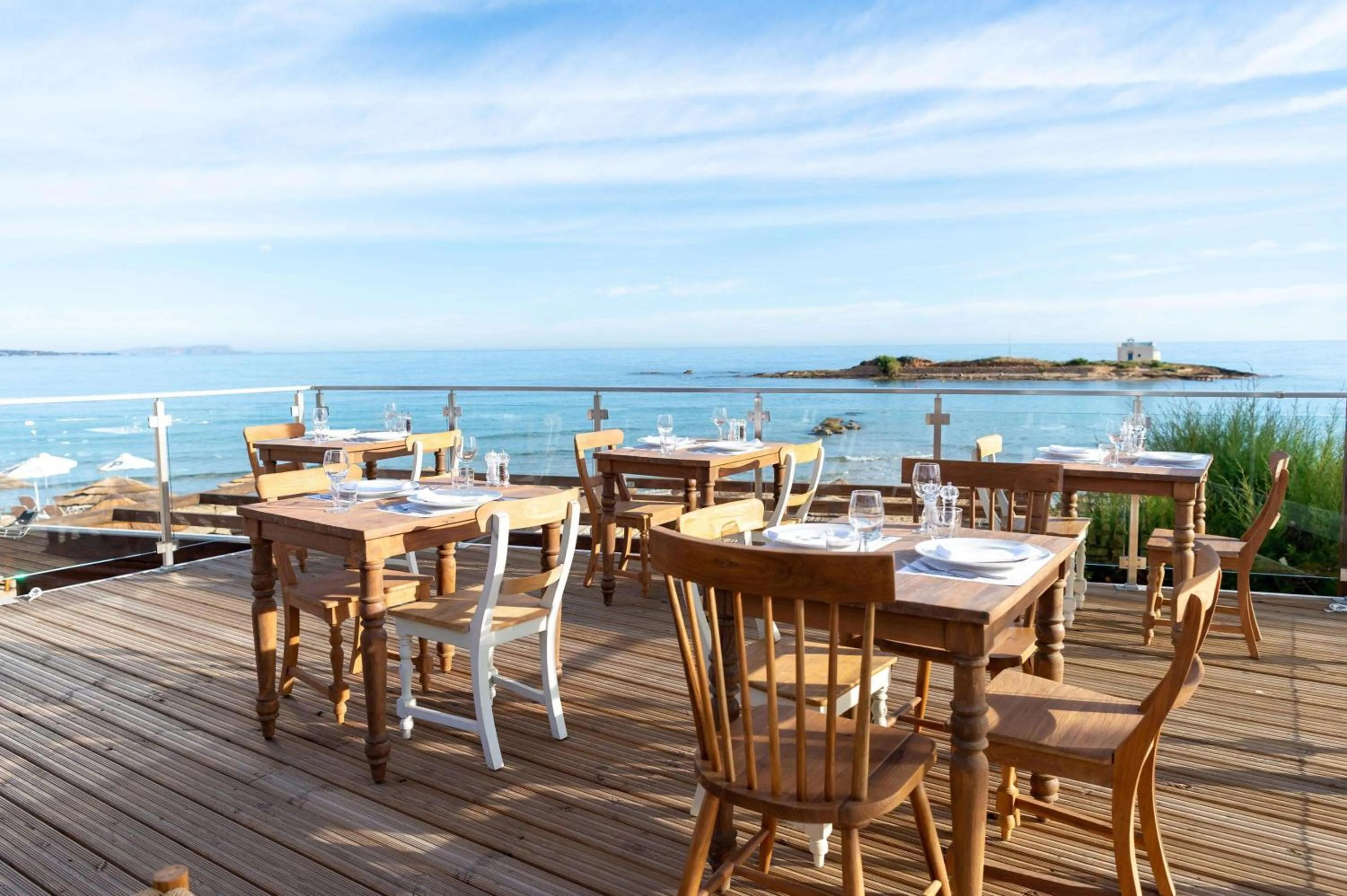 Restaurant/places to eat in High Beach White - Adults Only