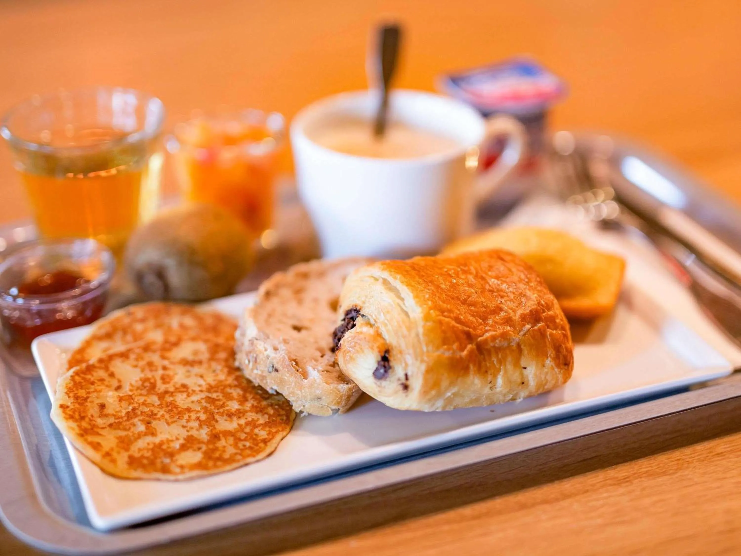 Breakfast in ibis Poitiers Sud