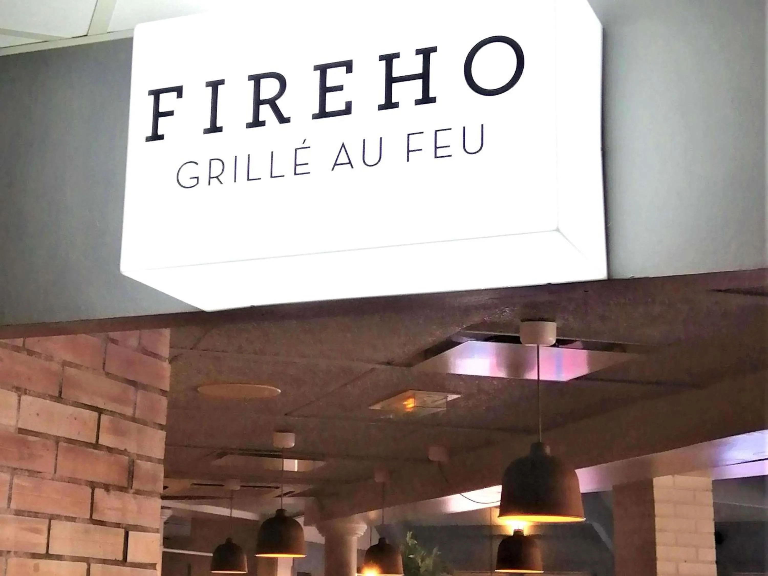 Restaurant/places to eat in ibis Poitiers Sud