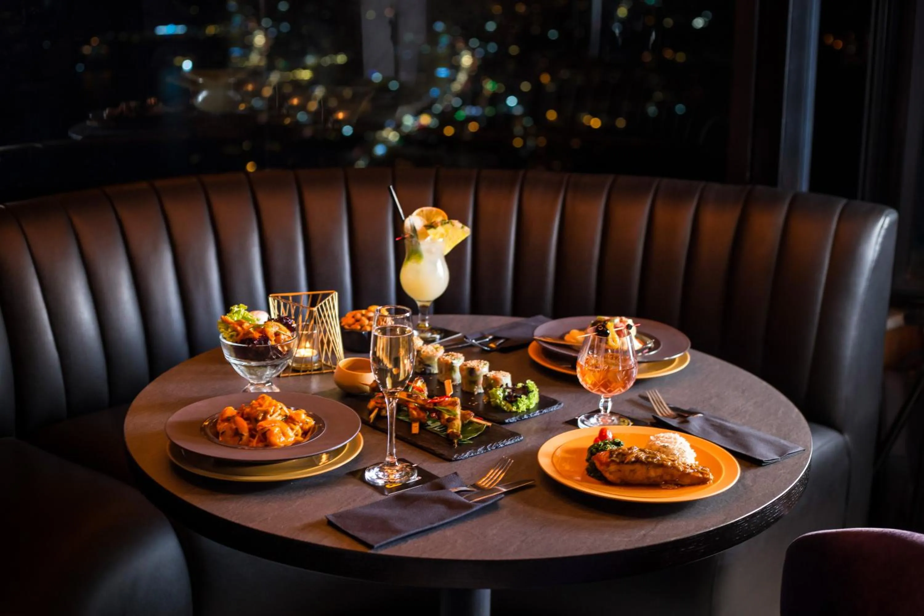 Restaurant/places to eat in Bay Lodge Boutique Hotel