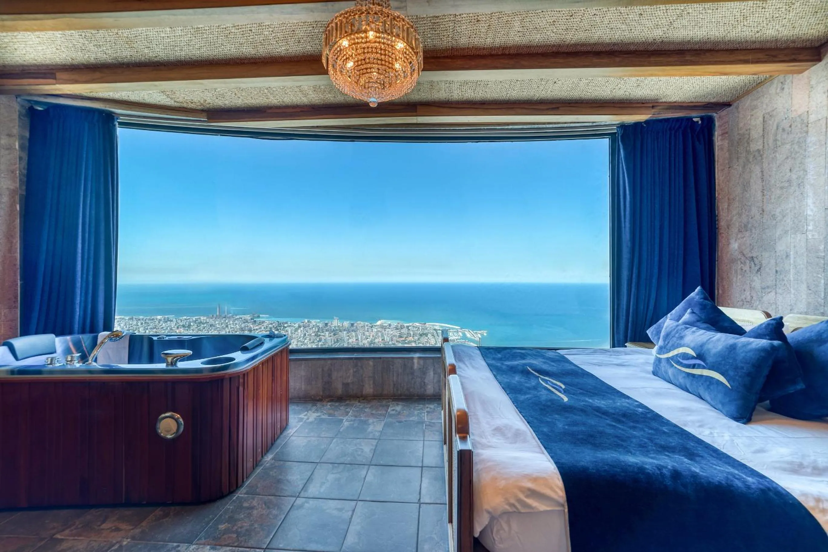 Bed in Bay Lodge Boutique Hotel