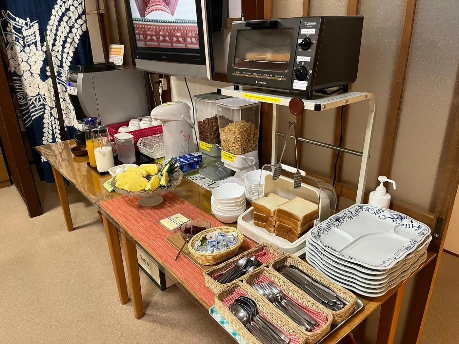 Breakfast in Fuji-Hakone Guest House