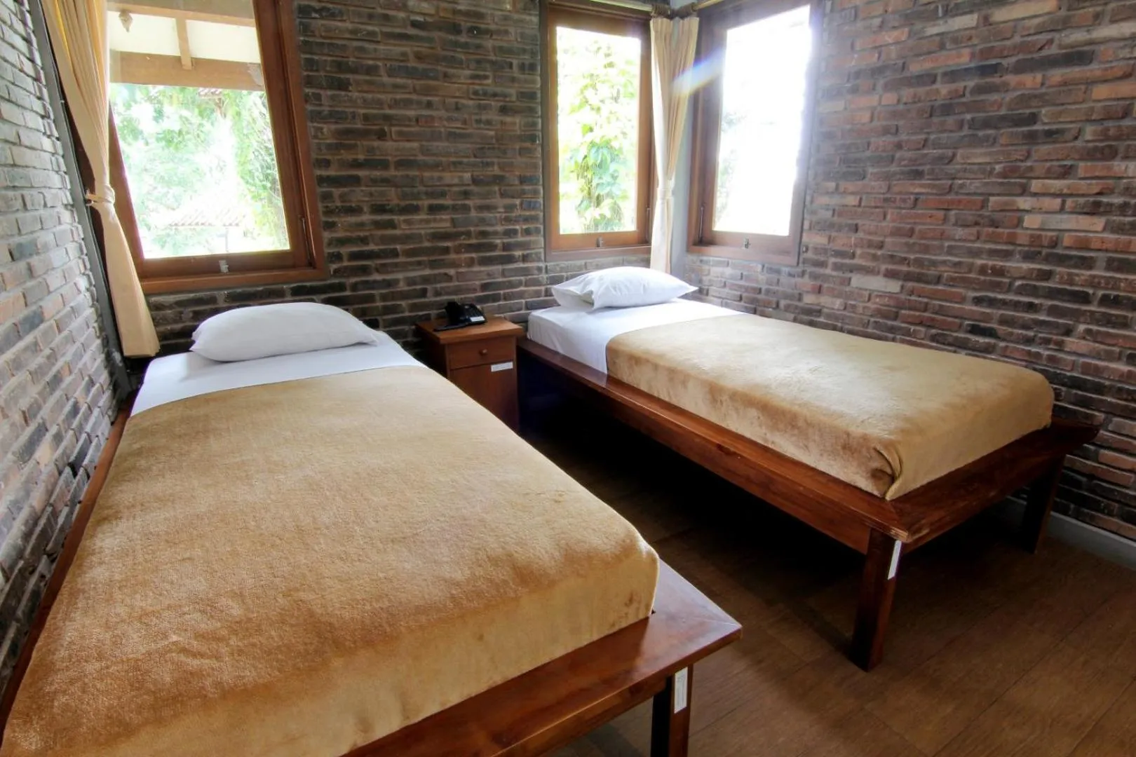 Bedroom, Bed in Disaster Oasis