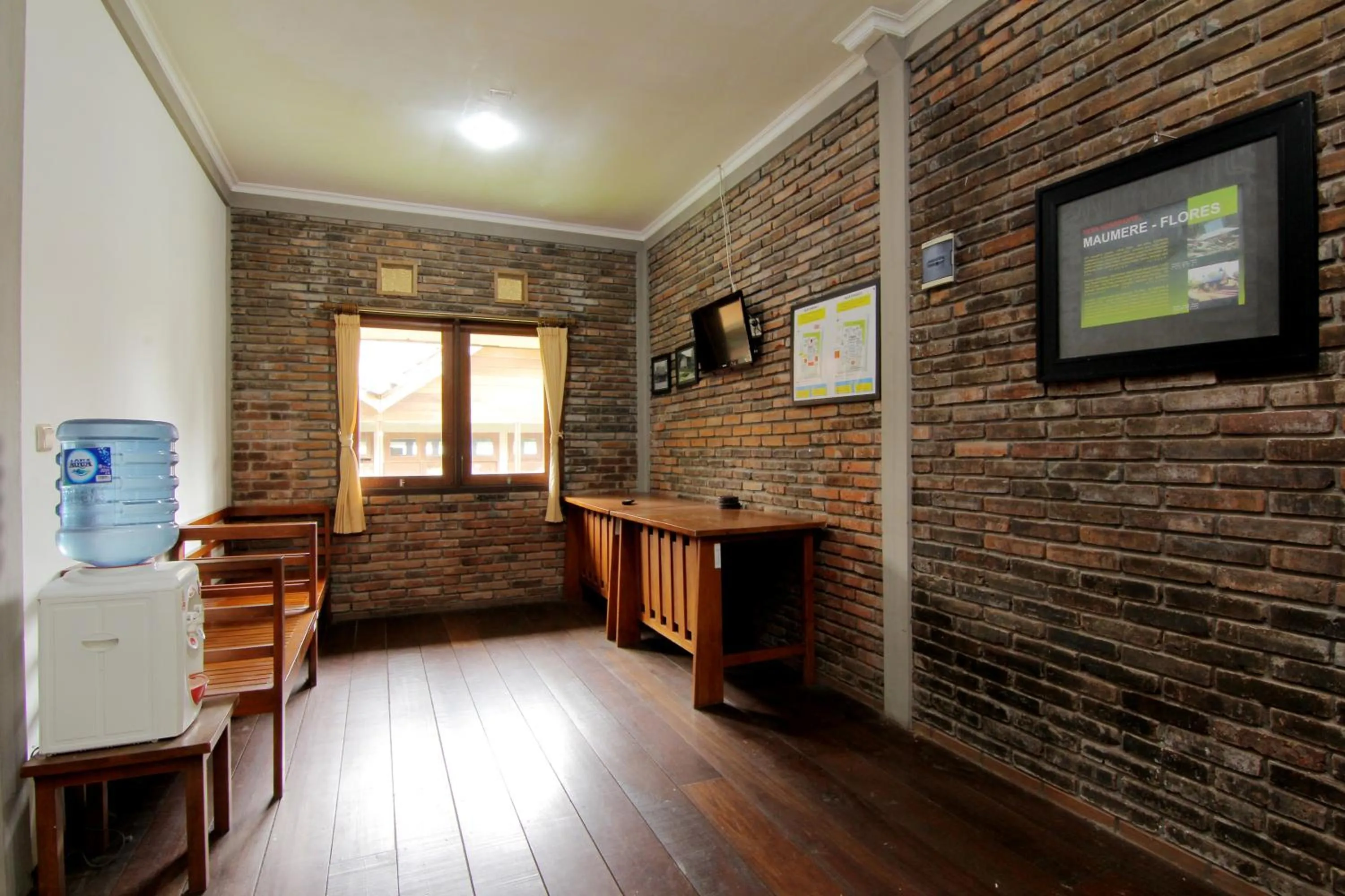 Living room in Disaster Oasis