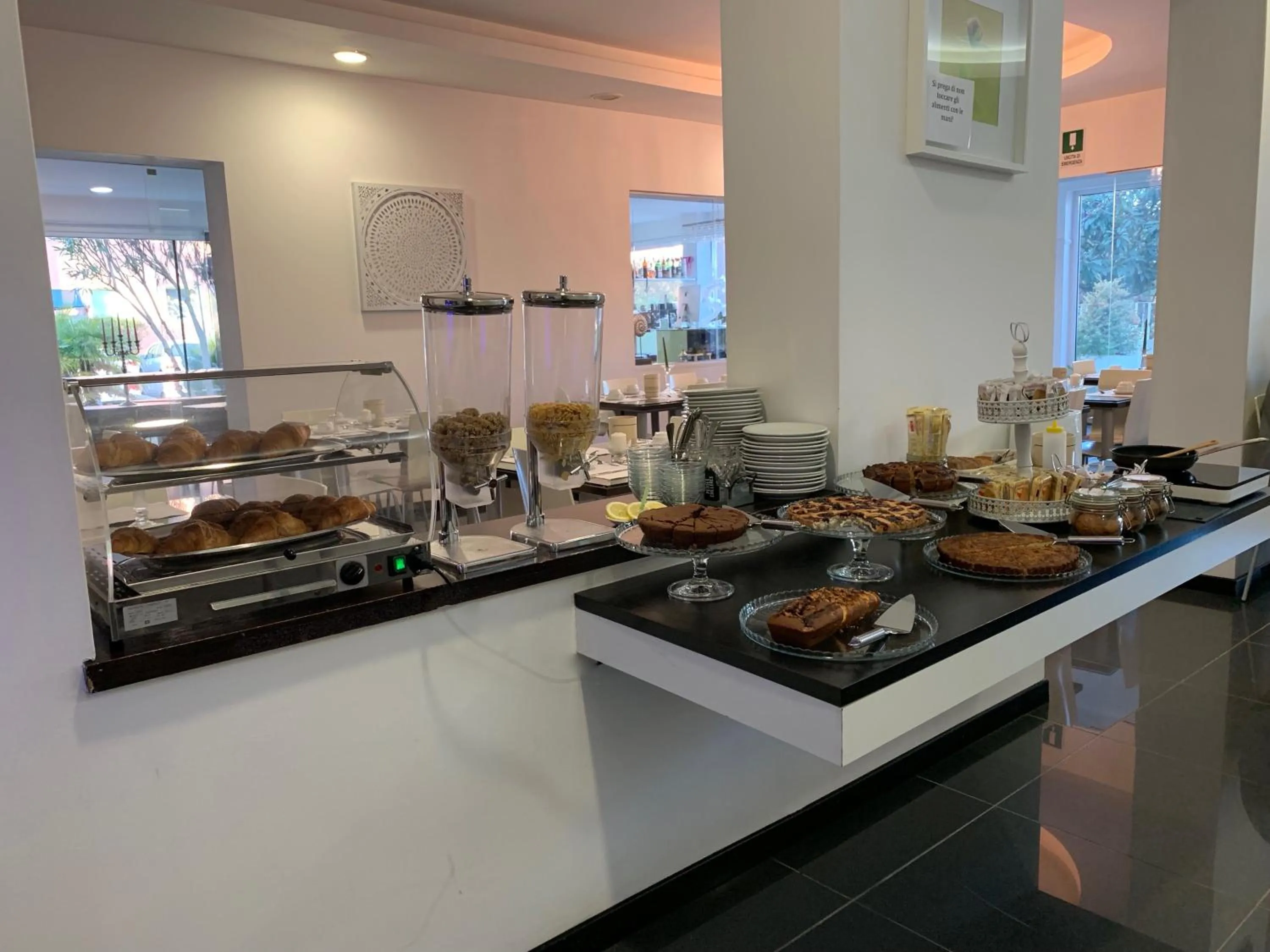 Breakfast in Villa Liliana