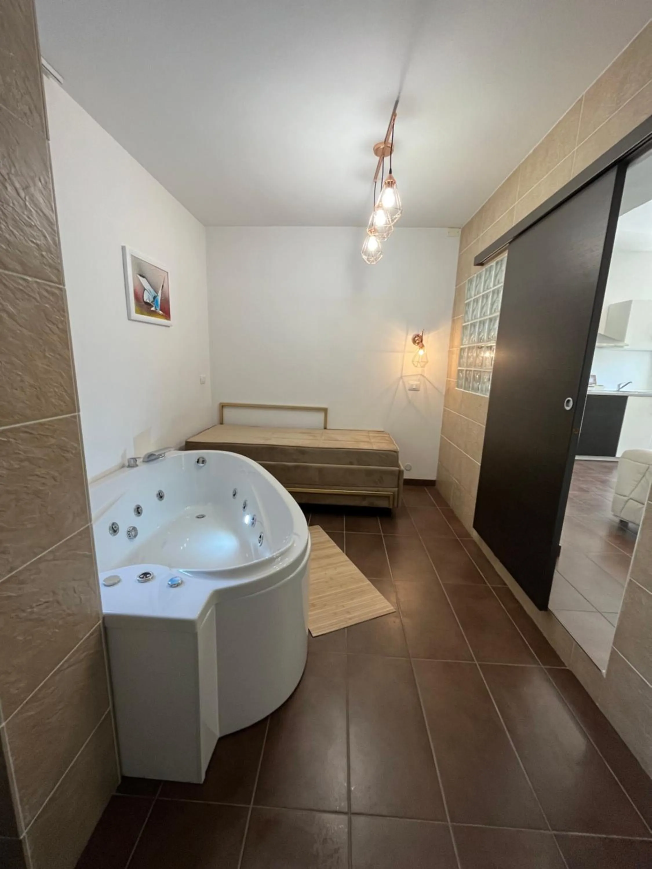 Hot Tub in Villa Liliana