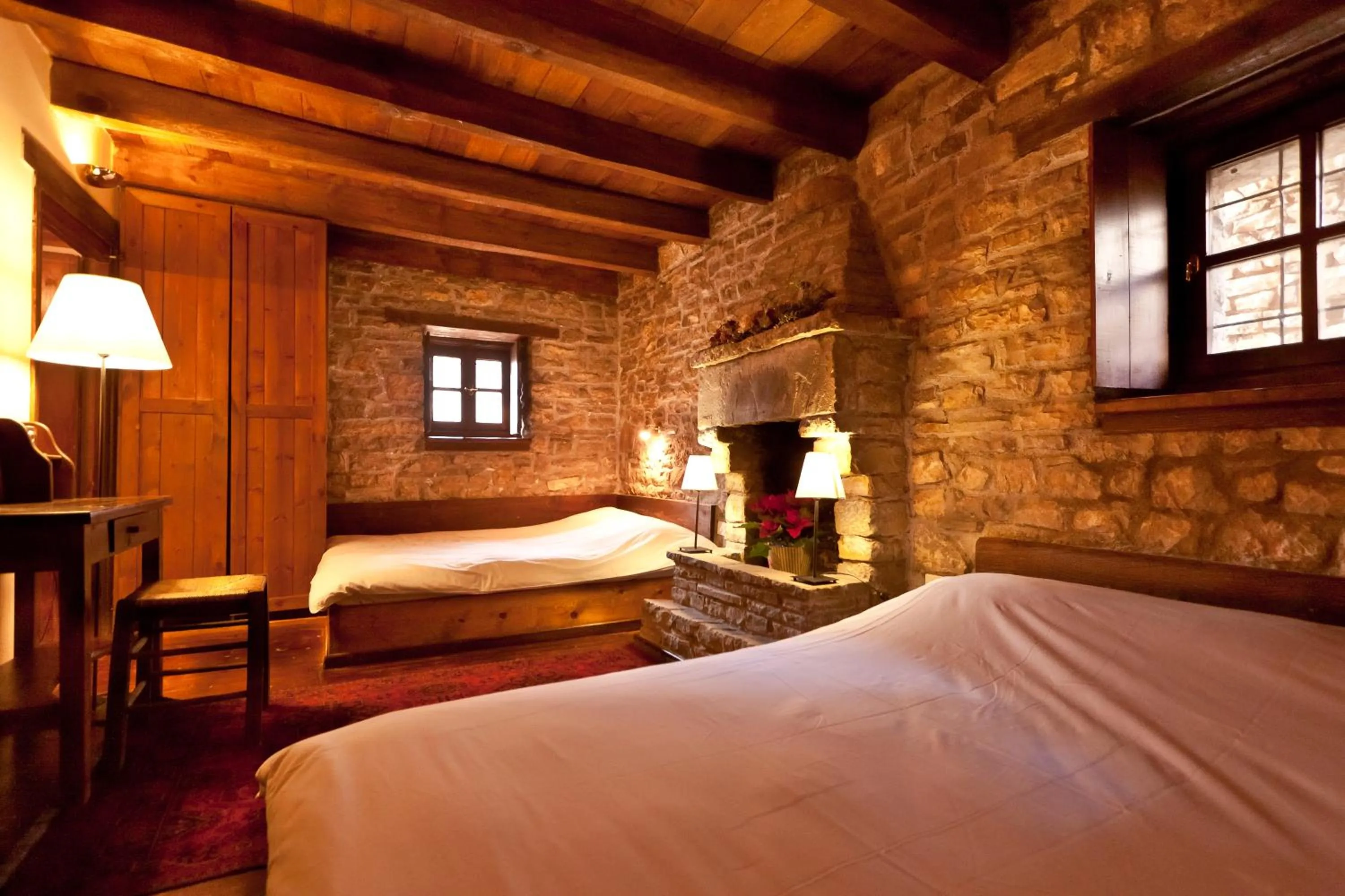 Bedroom, Bed in Arhontiko Aristis