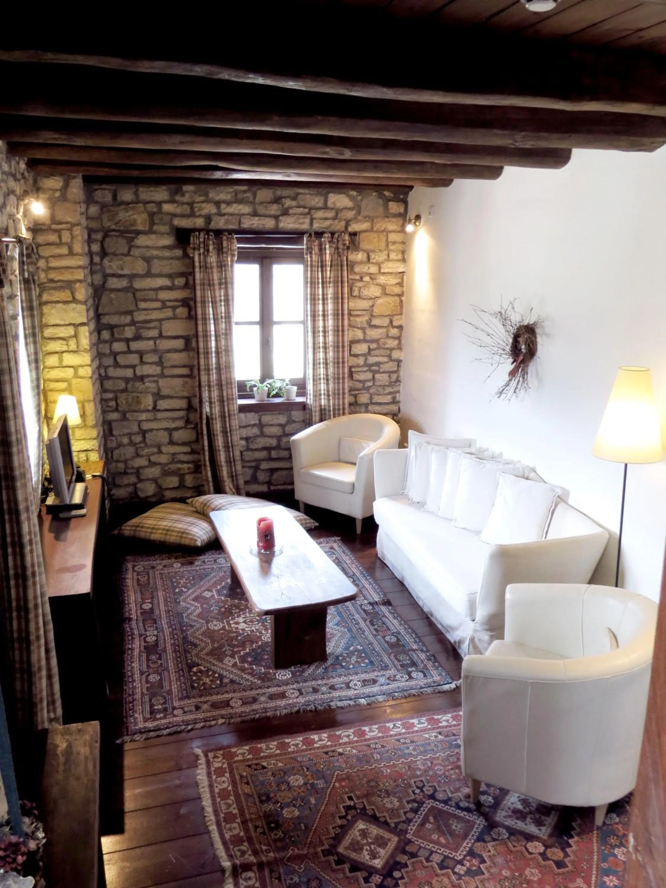 Day in Arhontiko Aristis