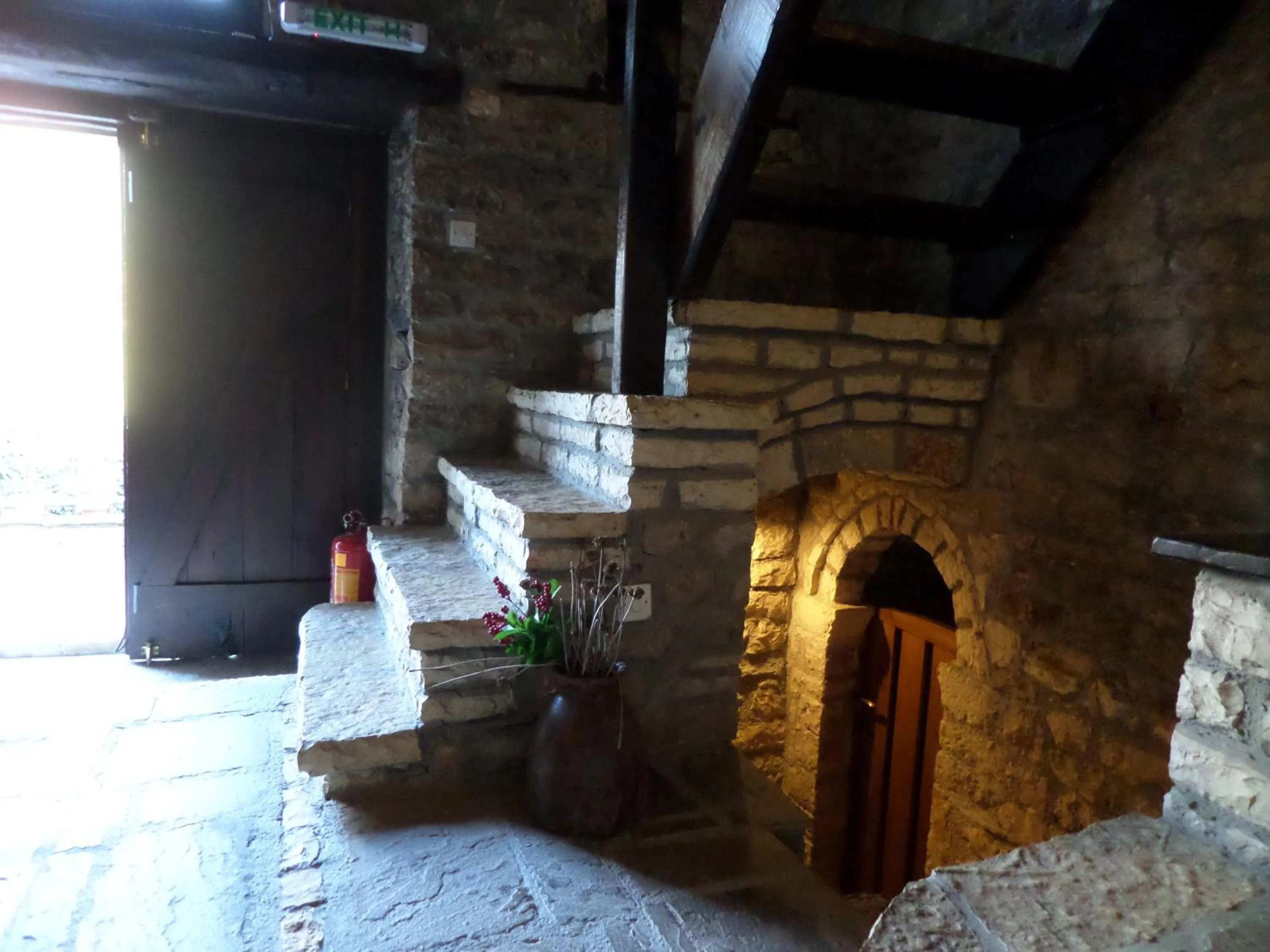 Property building in Arhontiko Aristis