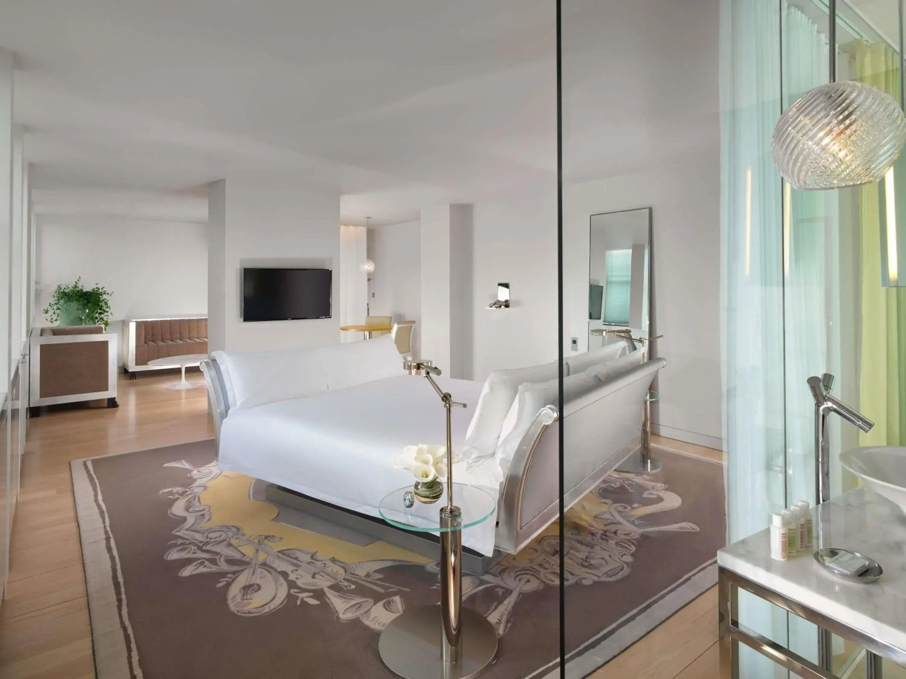 Junior Loft Suite in Sanderson London Junior Loft Suite in Sanderson London