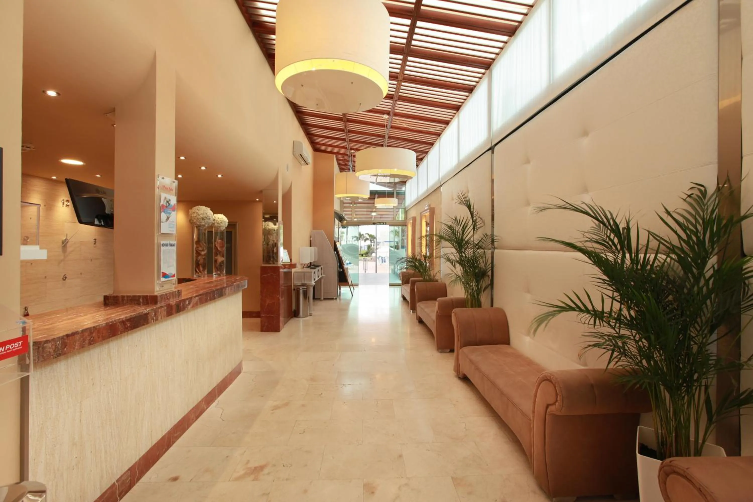 Area and facilities in Grupotel Playa Feliz