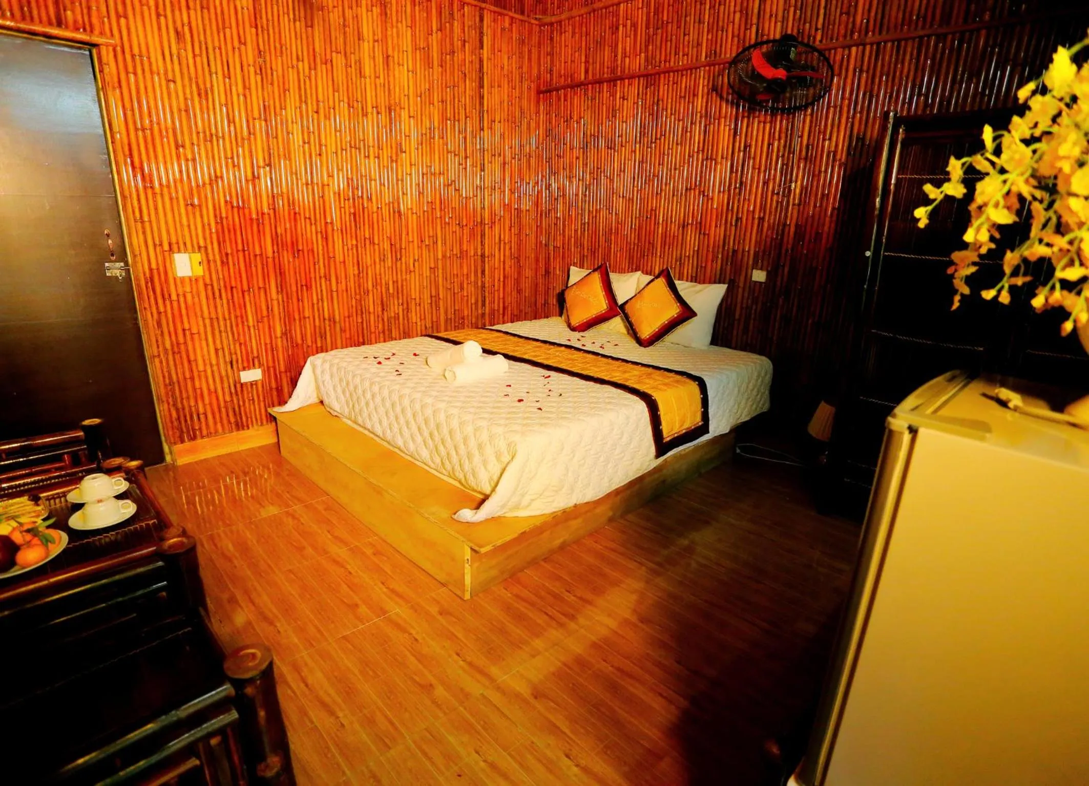 Bed in Tam Coc Valley Bung