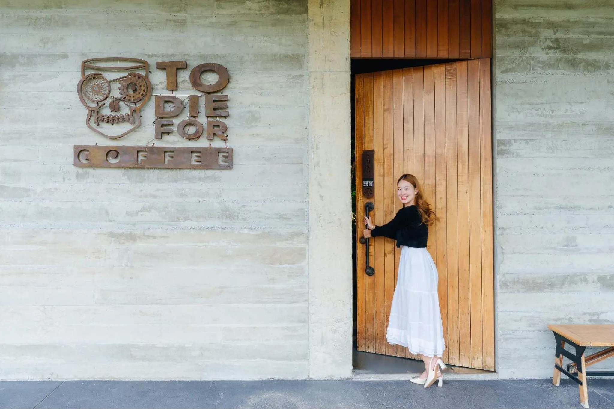 Restaurant/places to eat in Wheeler Bed &Bike