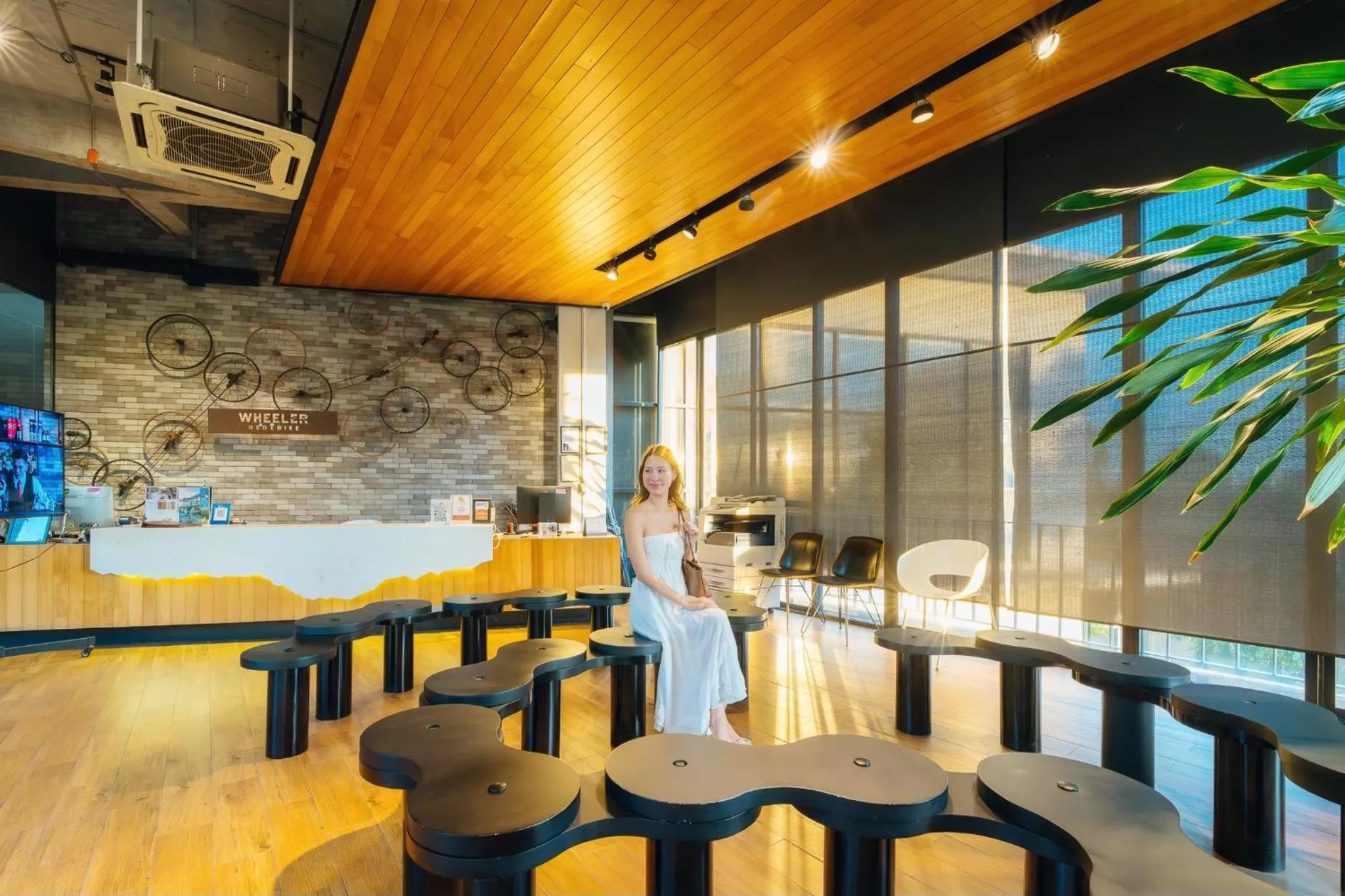 Lobby or reception in Wheeler Bed &Bike