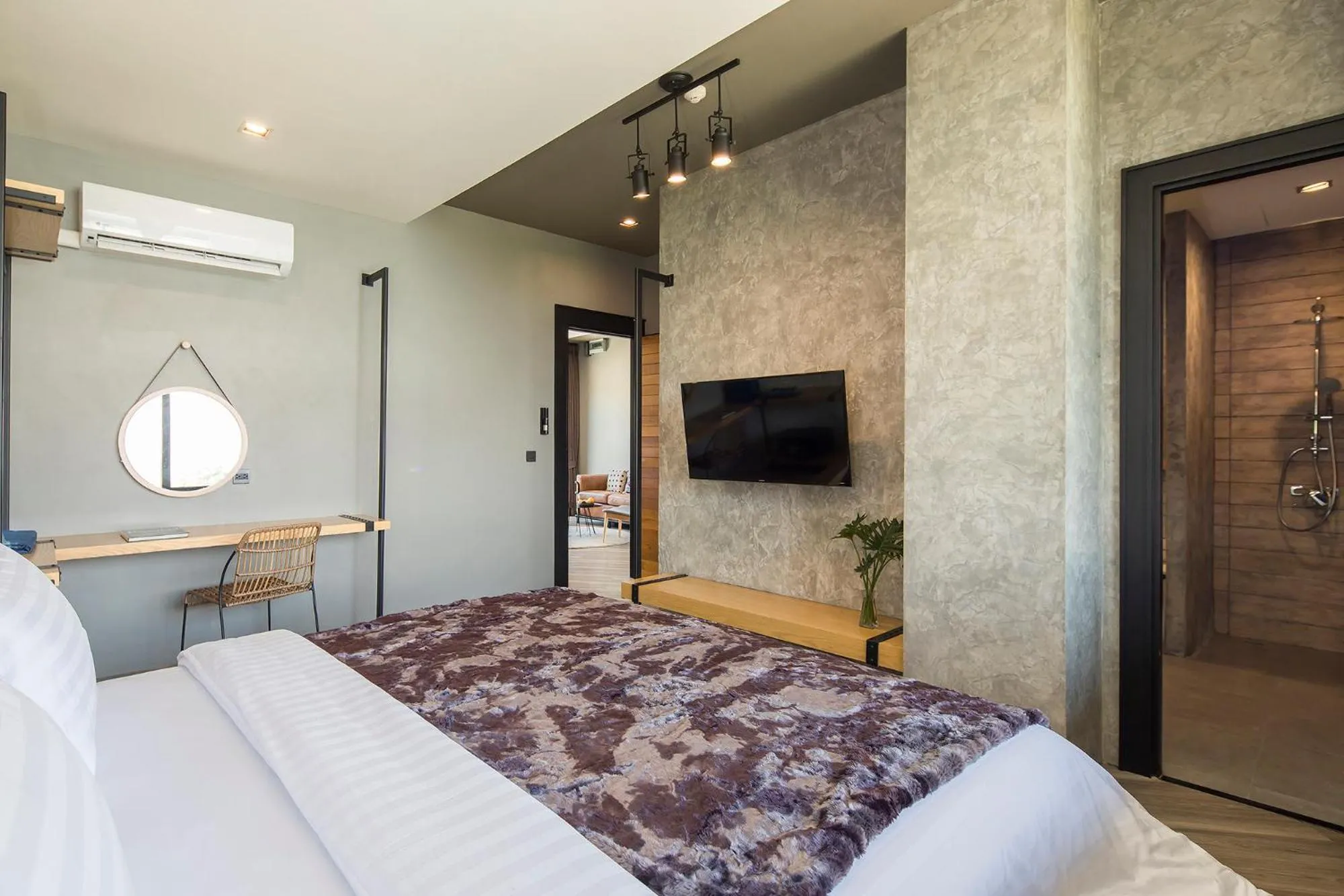 Bedroom, Bed in Wheeler Bed &Bike