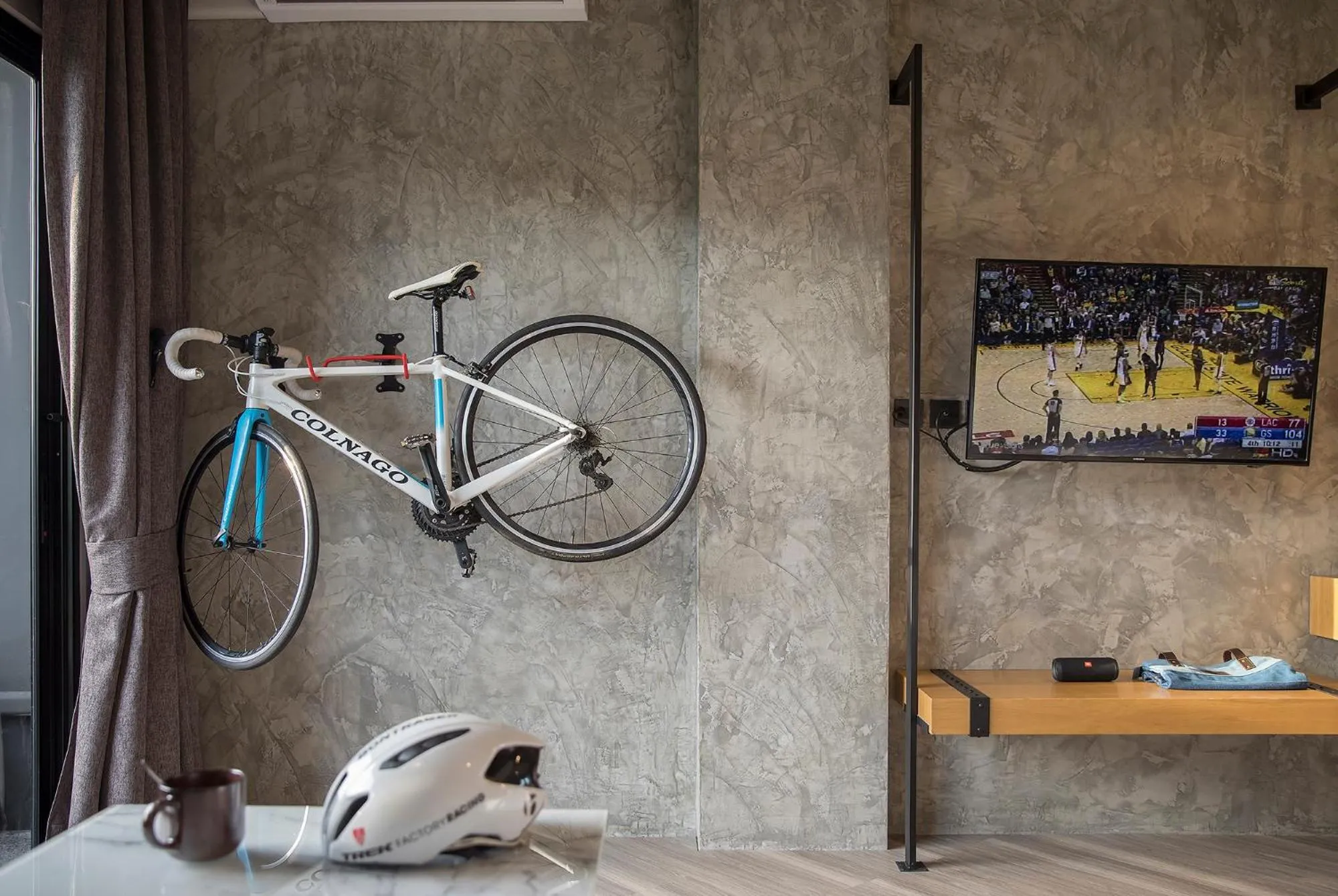 Bedroom in Wheeler Bed &Bike