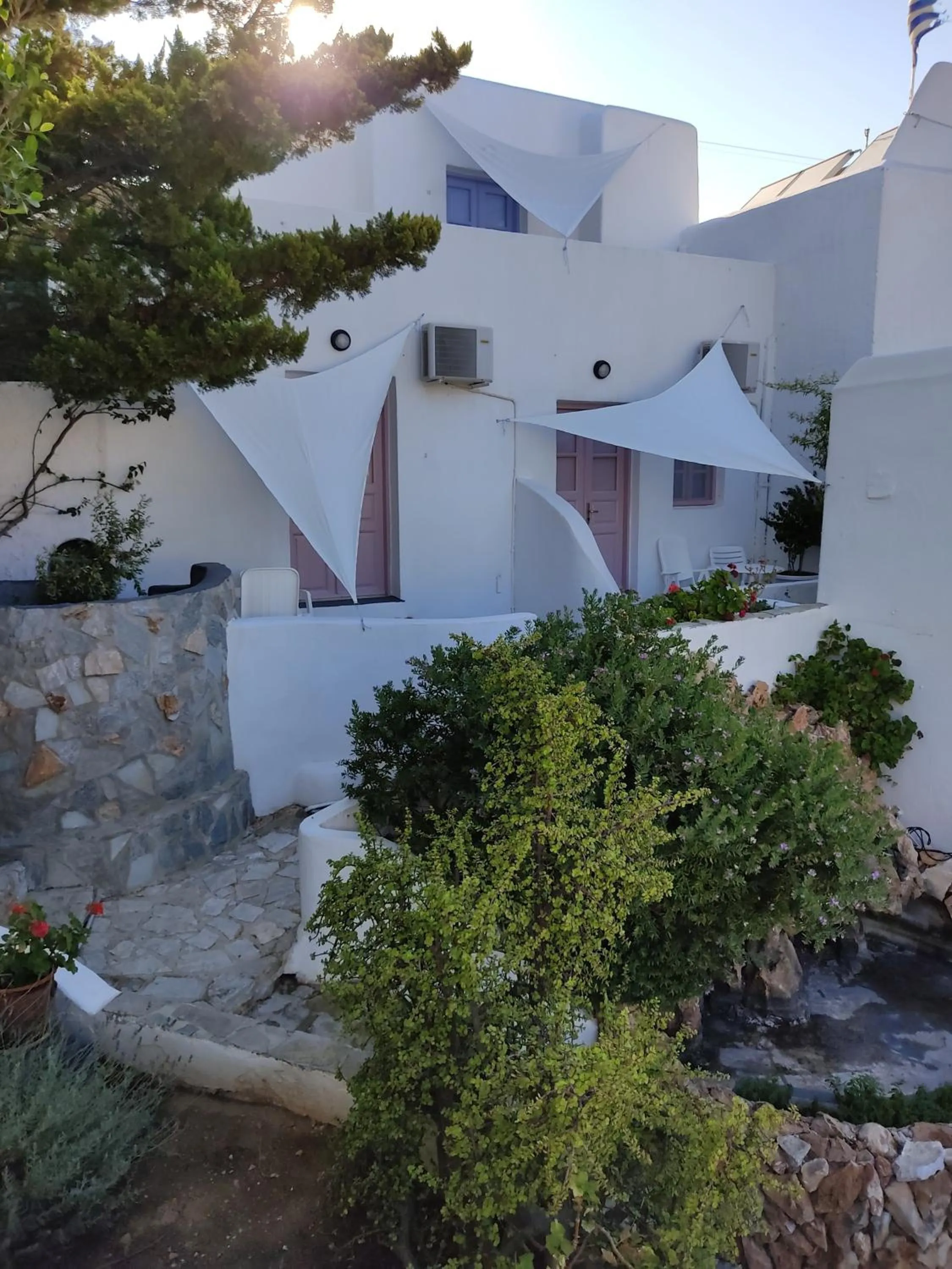 Porto Sikinos Hotel