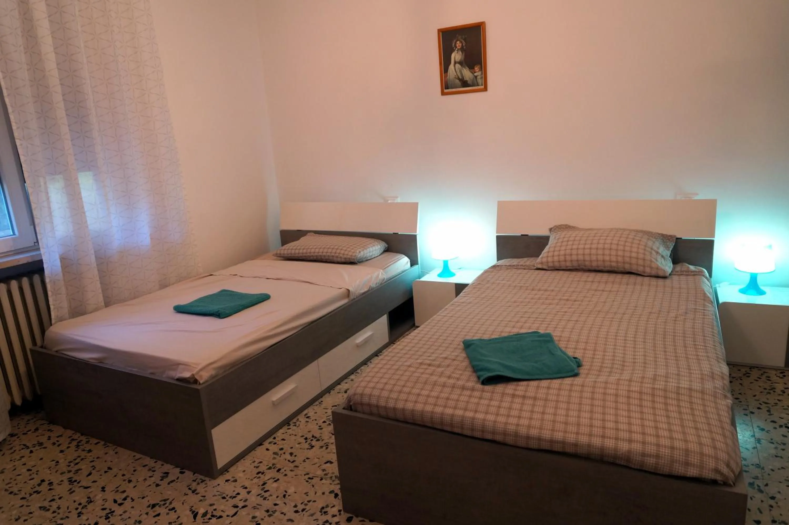 Bedroom, Bed in NOEMI & JULIENNE