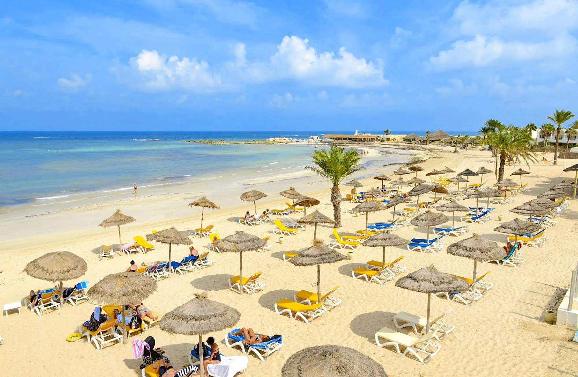 Beach in Monarque Dar Jerba Narjess- Family Only