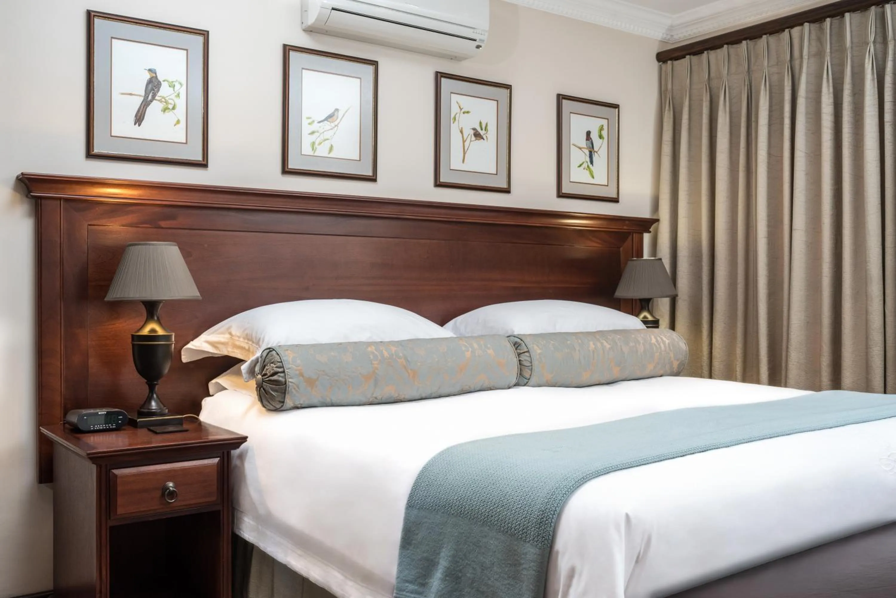 Decorative detail, Bed in Blaauwheim Guest House