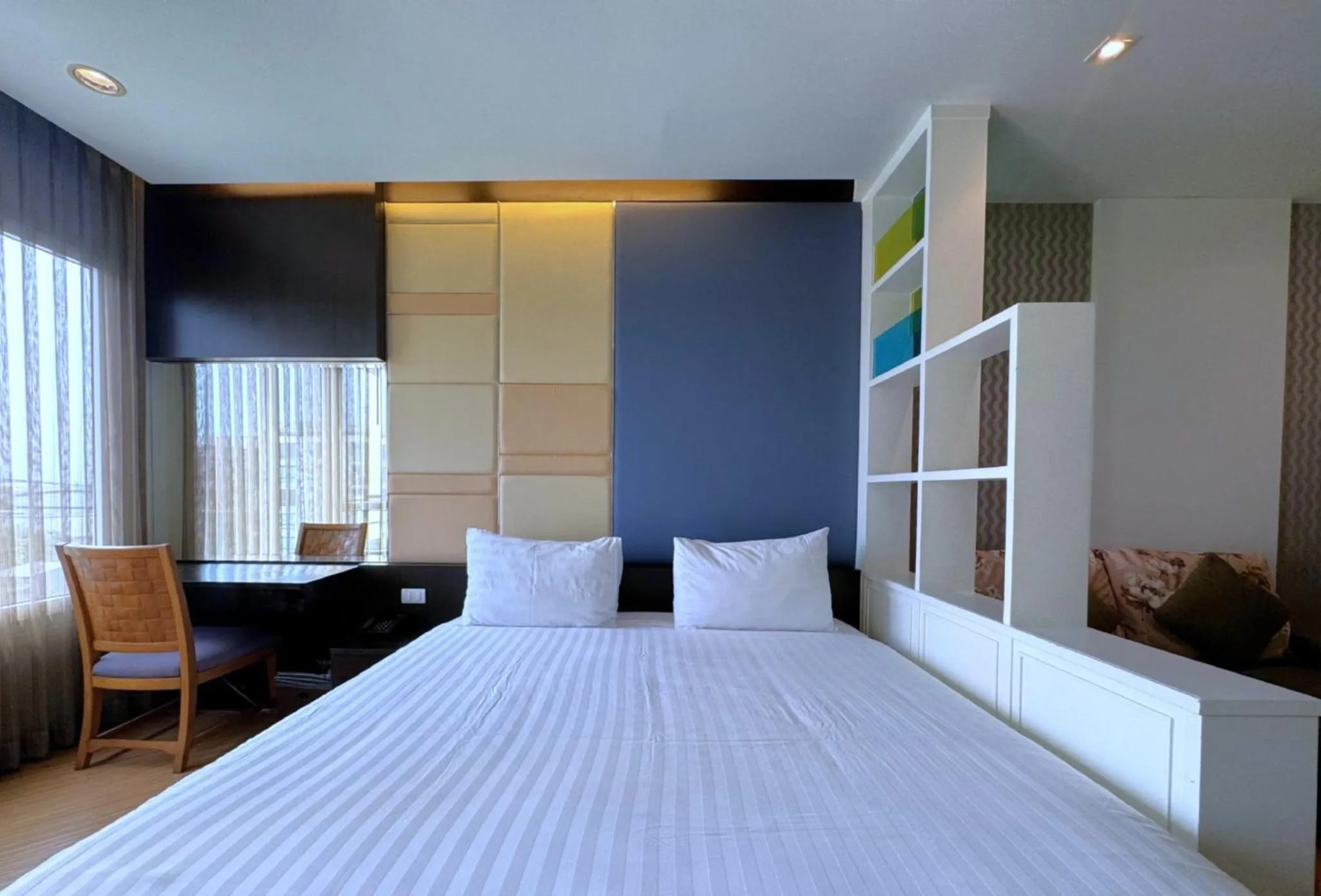 Bed in The Sunreno Hotel Bangkok