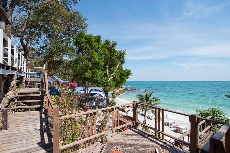 Sangthian Beach Resort