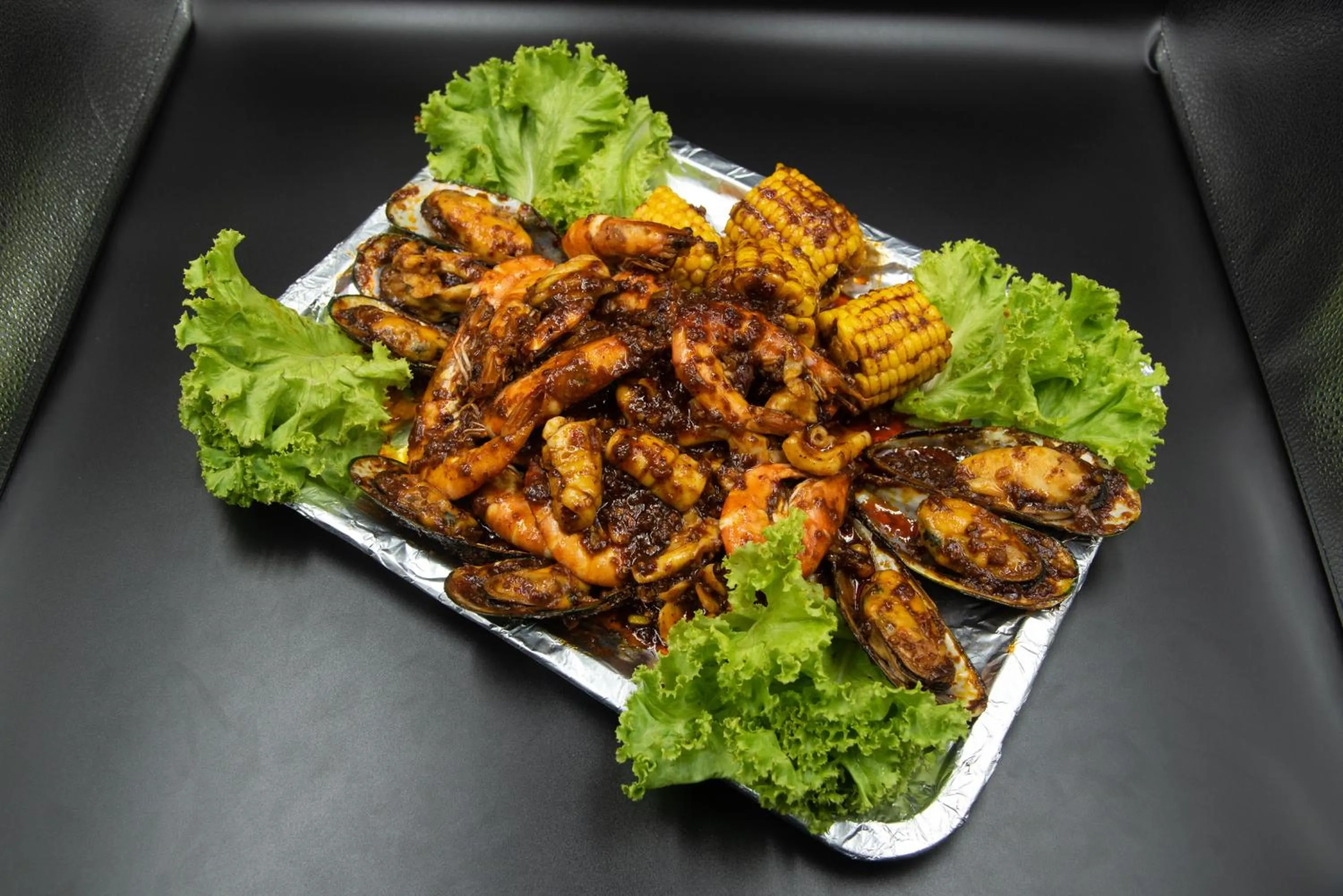 Food and drinks in Sangthian Beach Resort