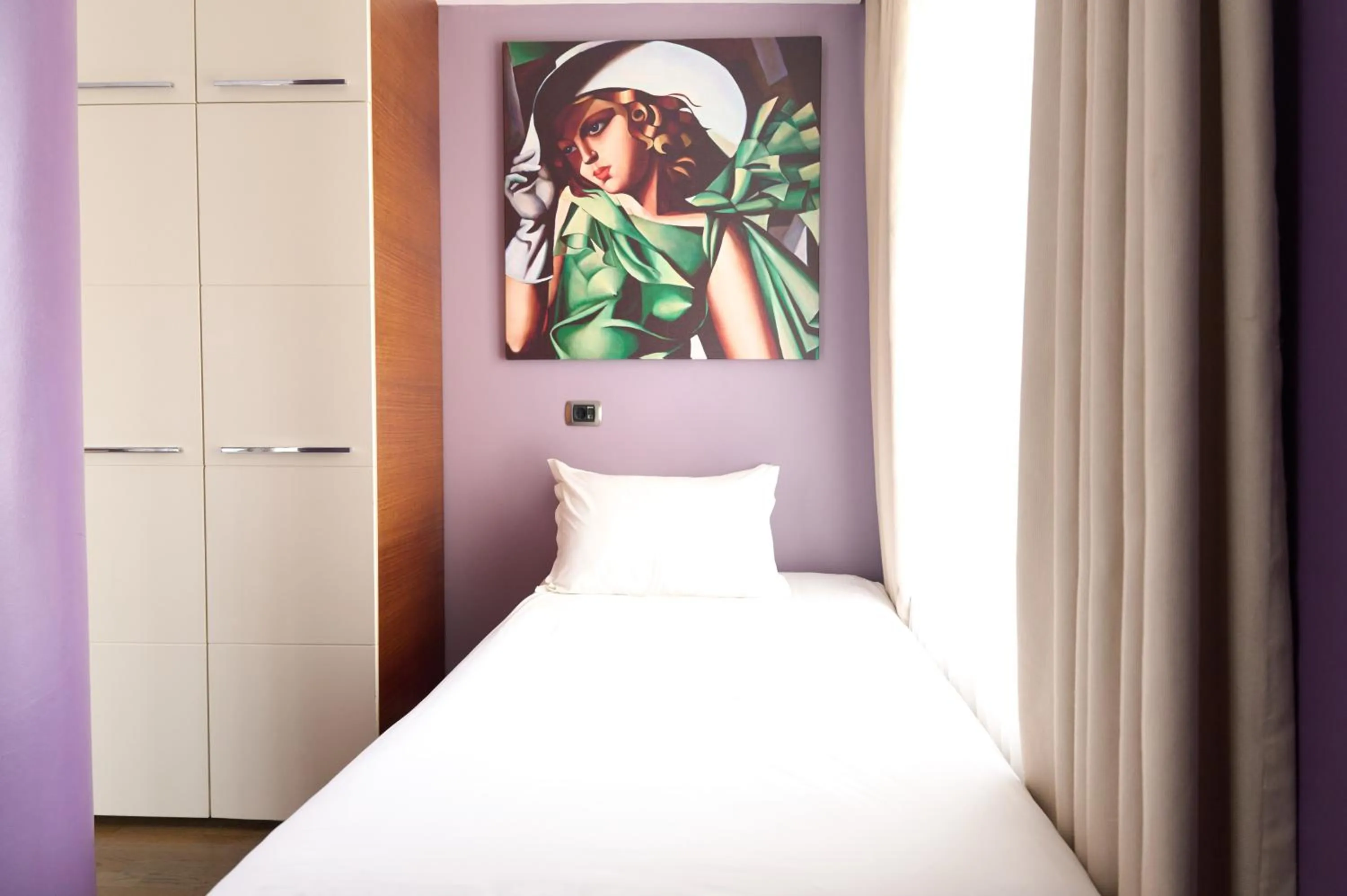 Bed in Taba Luxury Suites and Hotel