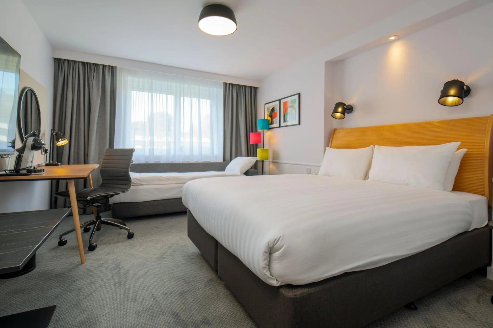 Photo of the whole room, Bed in Holiday Inn Bristol Filton by IHG