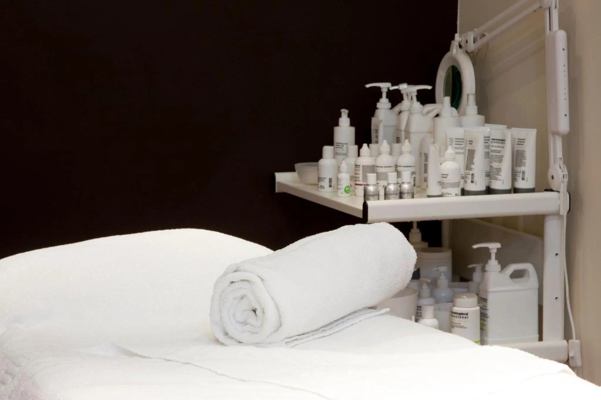 Spa and wellness centre/facilities, Bed in Holiday Inn Bristol Filton by IHG