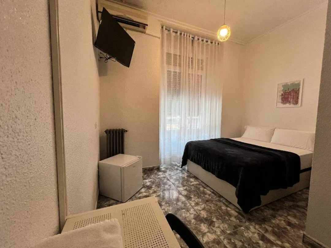 Bed in Hostal Palacios Fuencarral