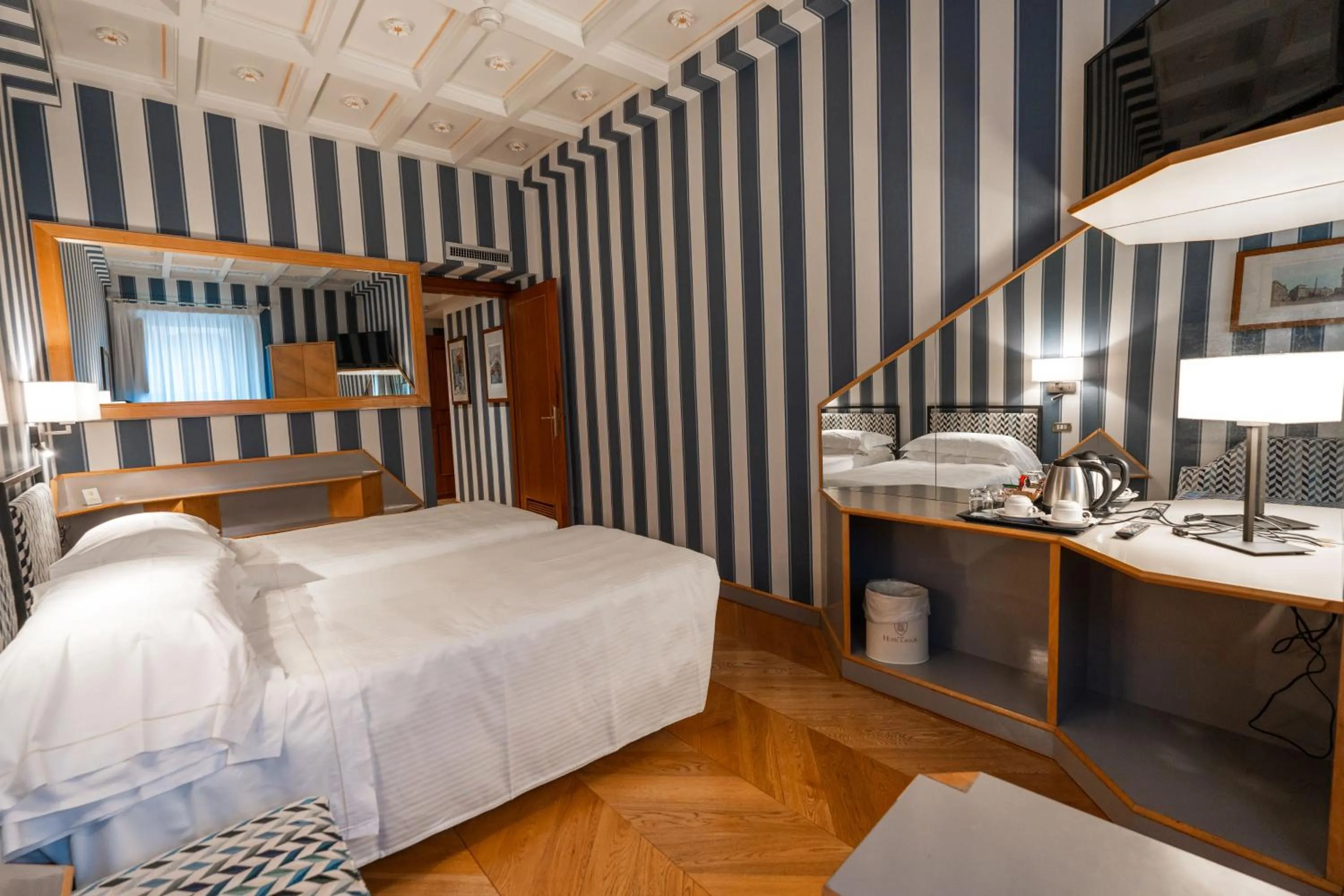 Bedroom, Bed in Hotel S. Anna