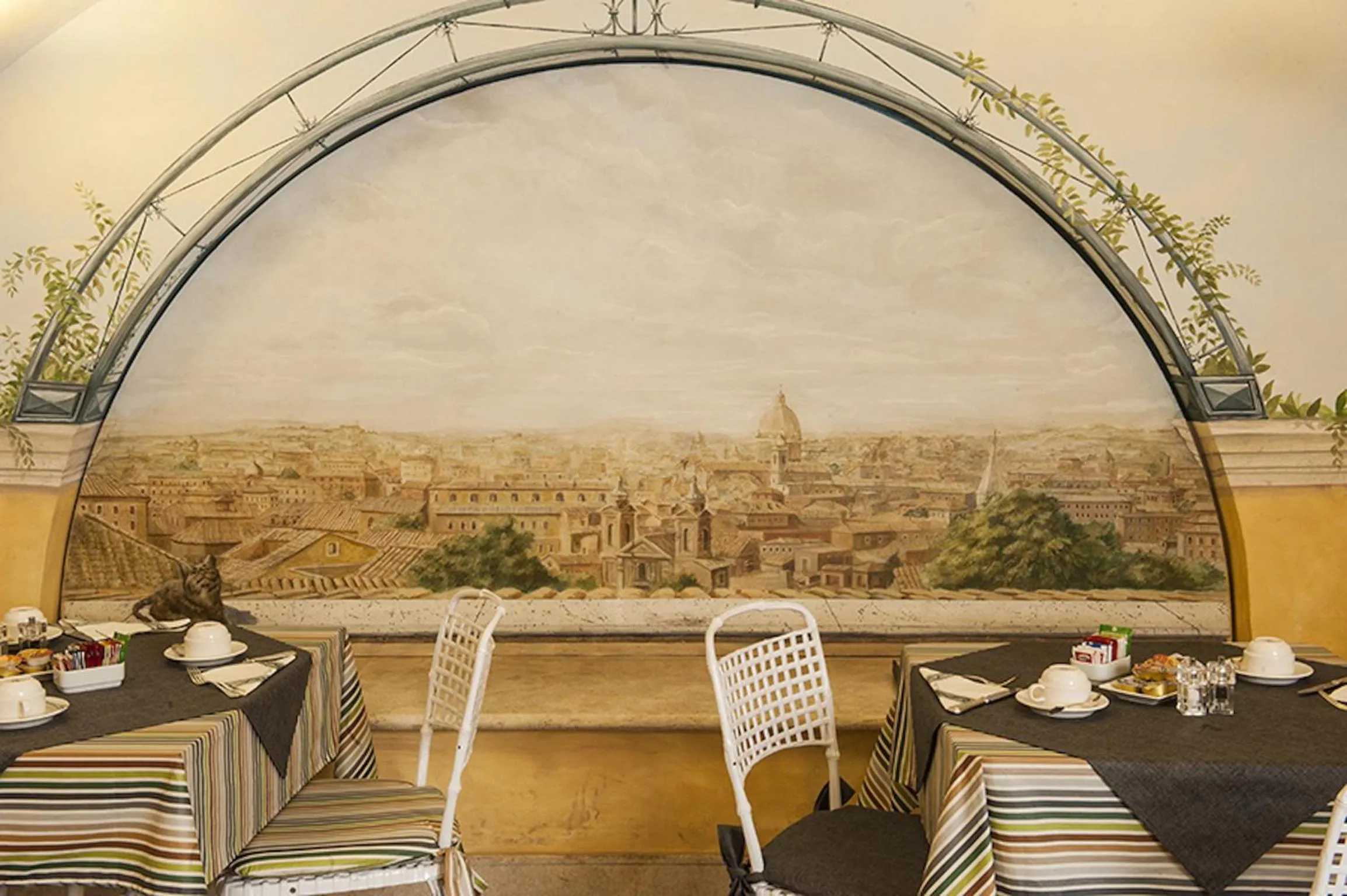 Restaurant/places to eat in Hotel S. Anna