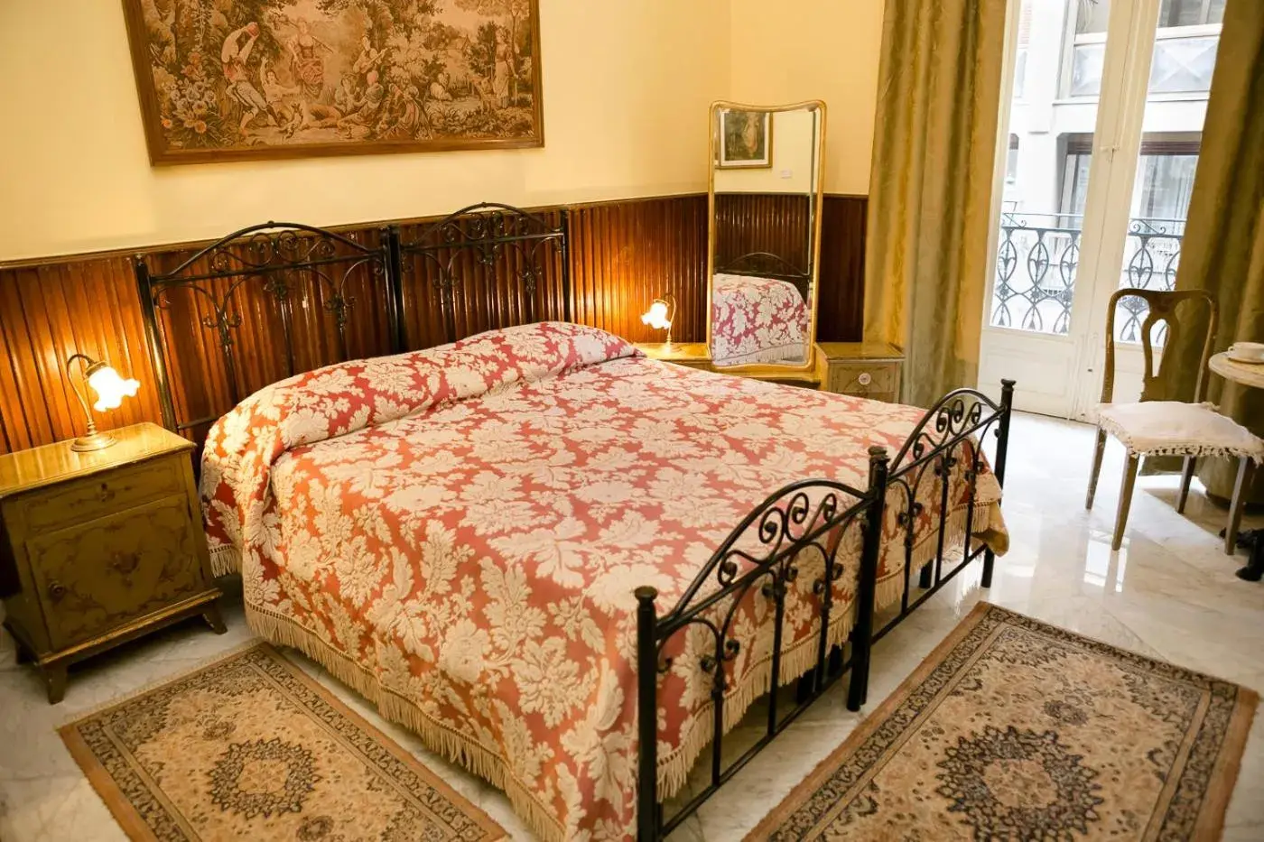 Deluxe Double or Twin Room with Balcony in B&B Santa Caterina Deluxe Double or Twin Room with Balcony in B&B Santa Caterina