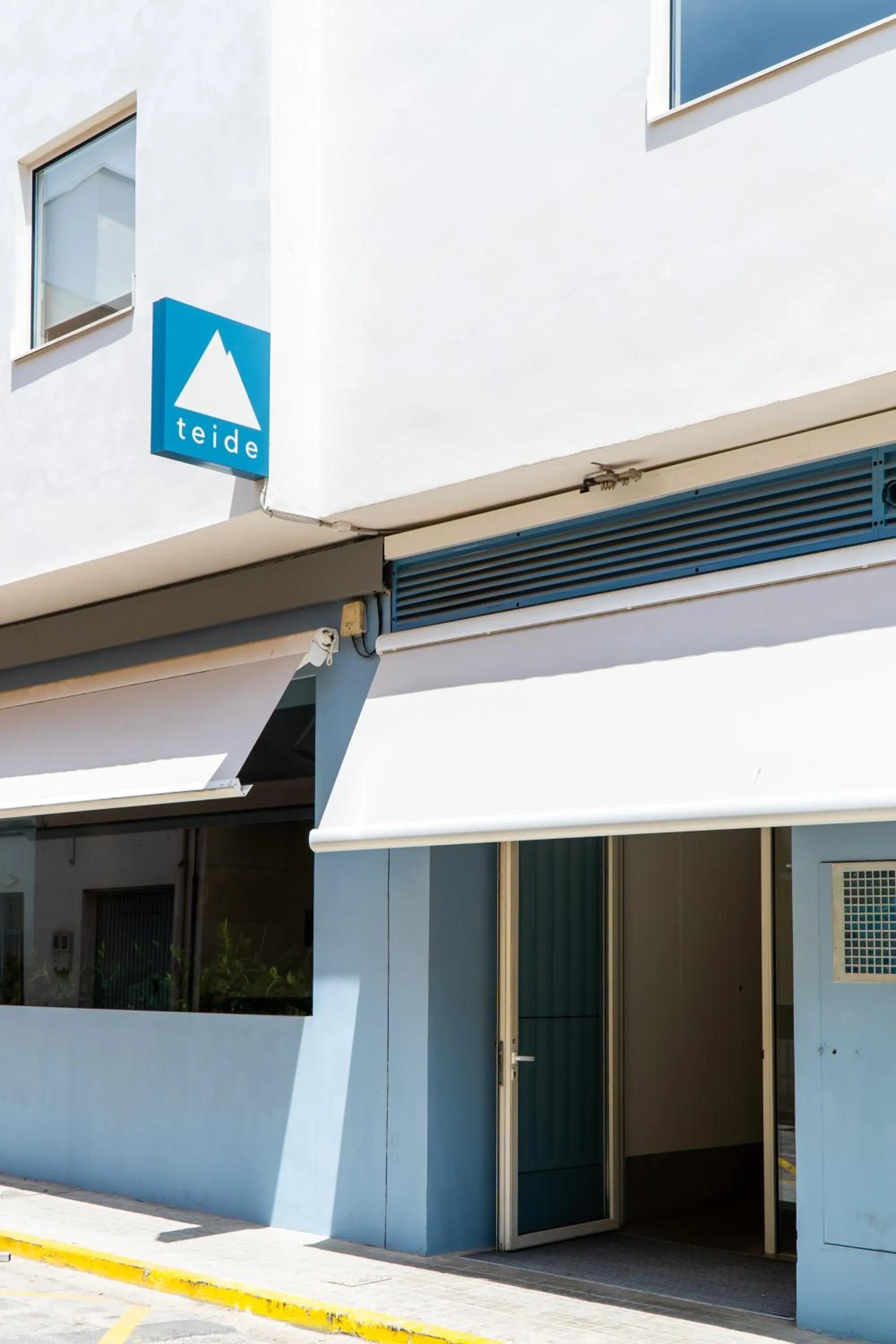 Facade/entrance in Teide Rooms