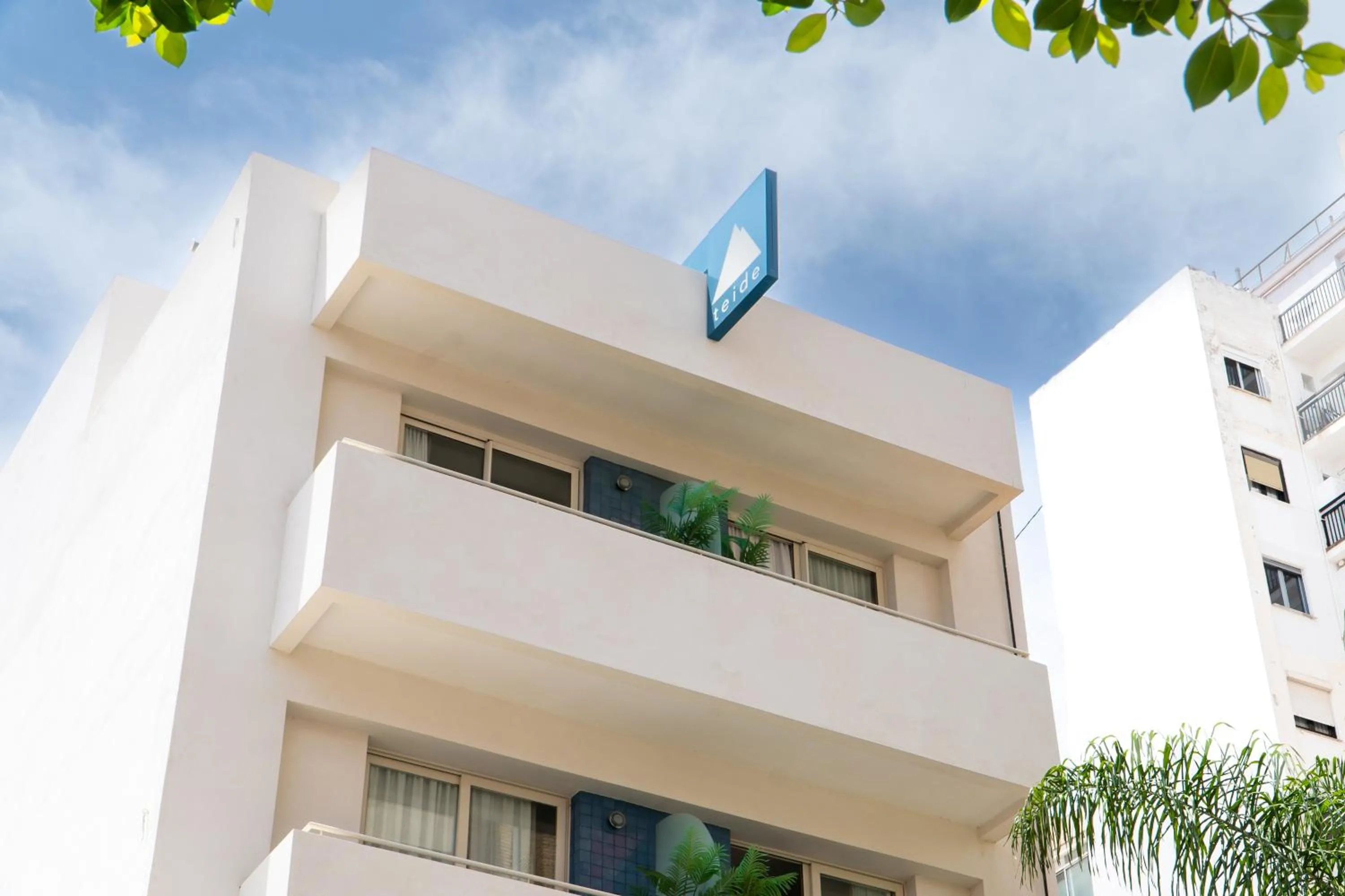 Property building in Teide Rooms