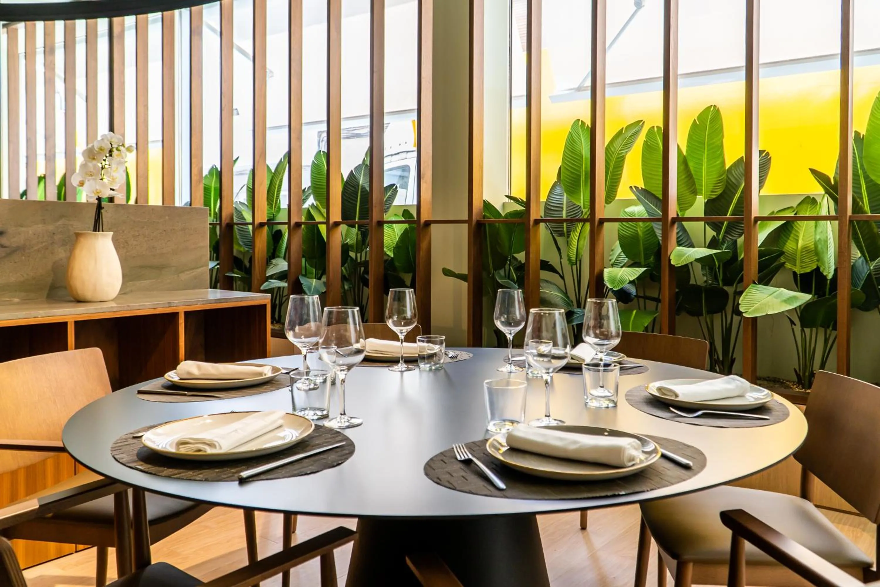 Restaurant/places to eat in Teide Rooms