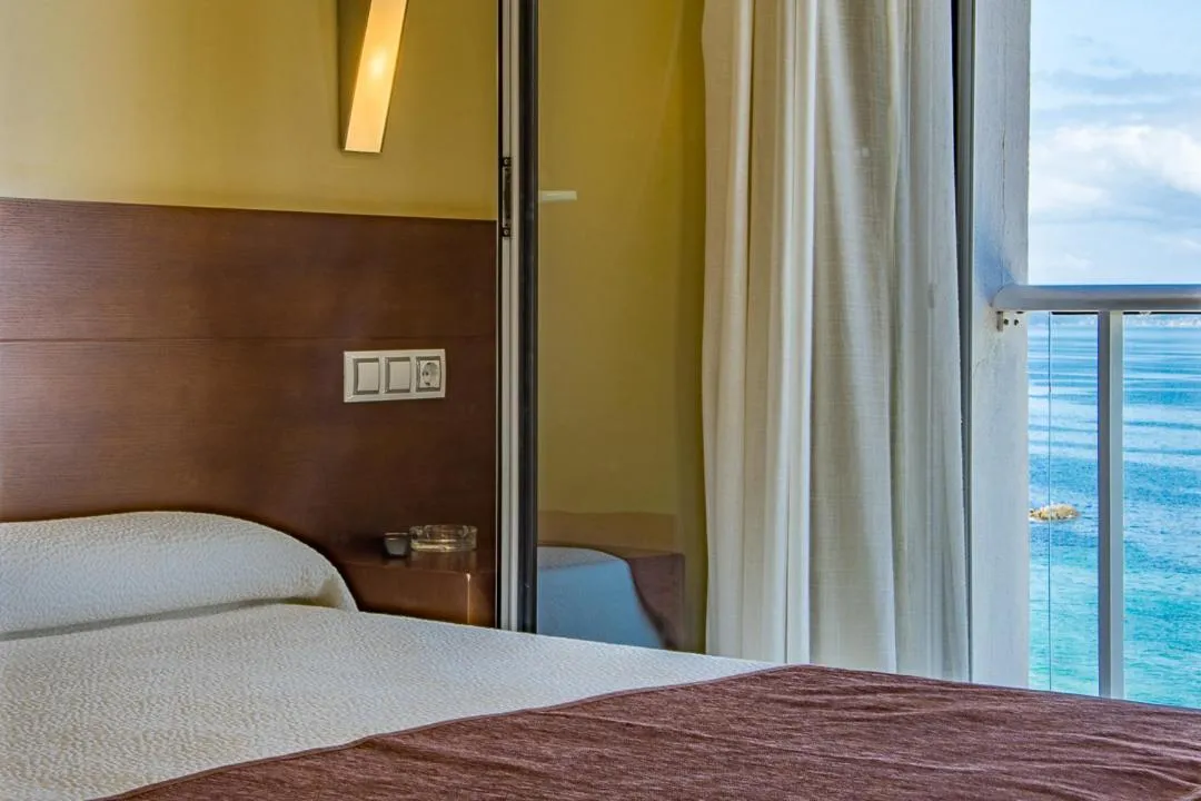 Bed in Hotel Restaurante Loureiro