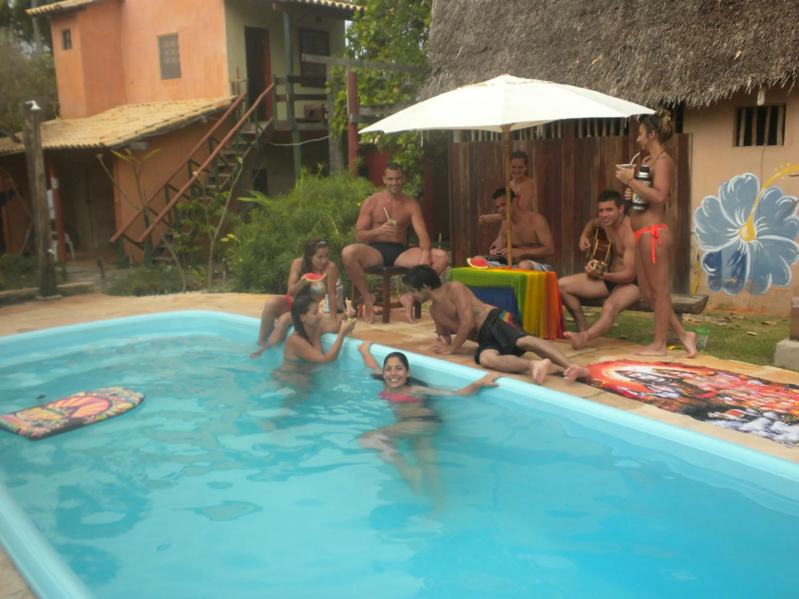 Swimming pool in Imbassaí Pousada Hostel Lujimba
