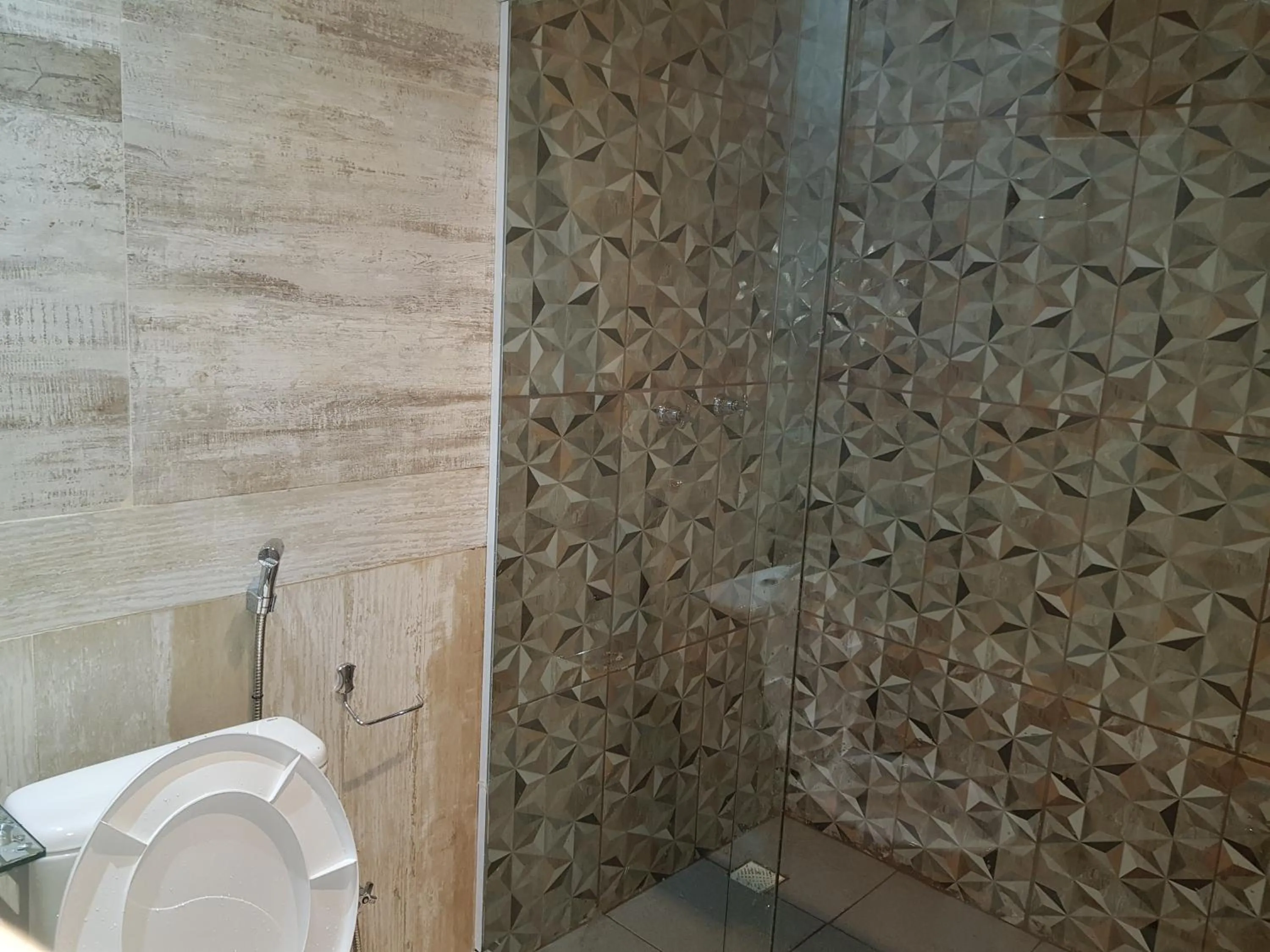 Bathroom in Imbassaí Pousada Hostel Lujimba