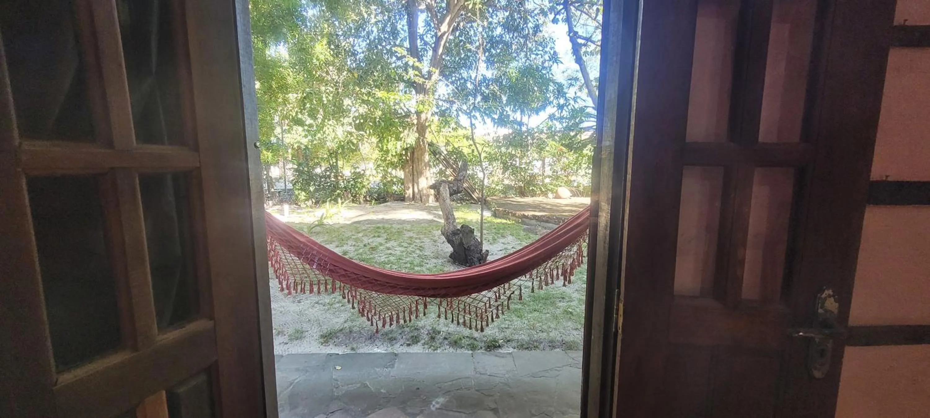 Balcony/Terrace in Imbassaí Pousada Hostel Lujimba