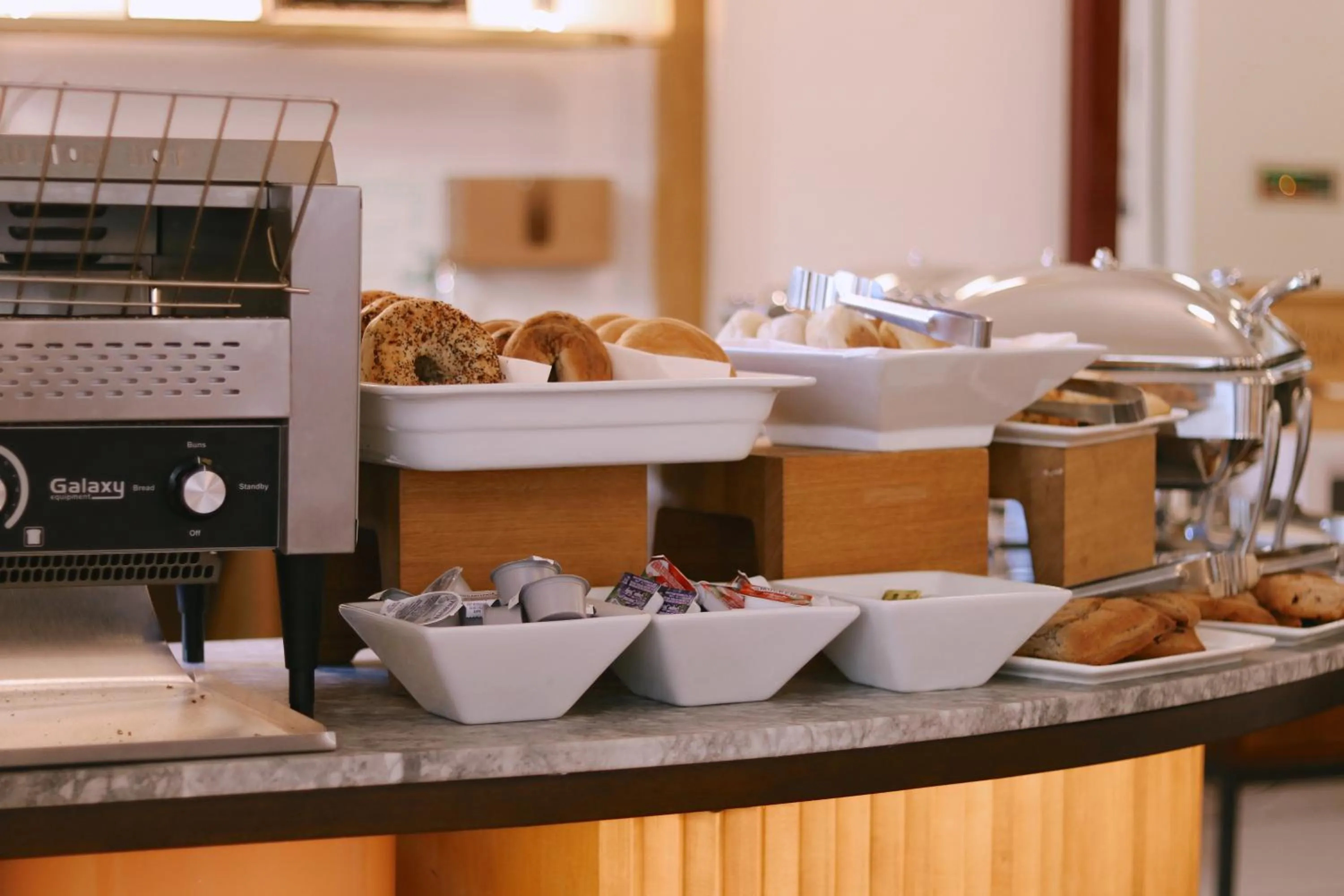 Breakfast in Hu Hotel Memphis