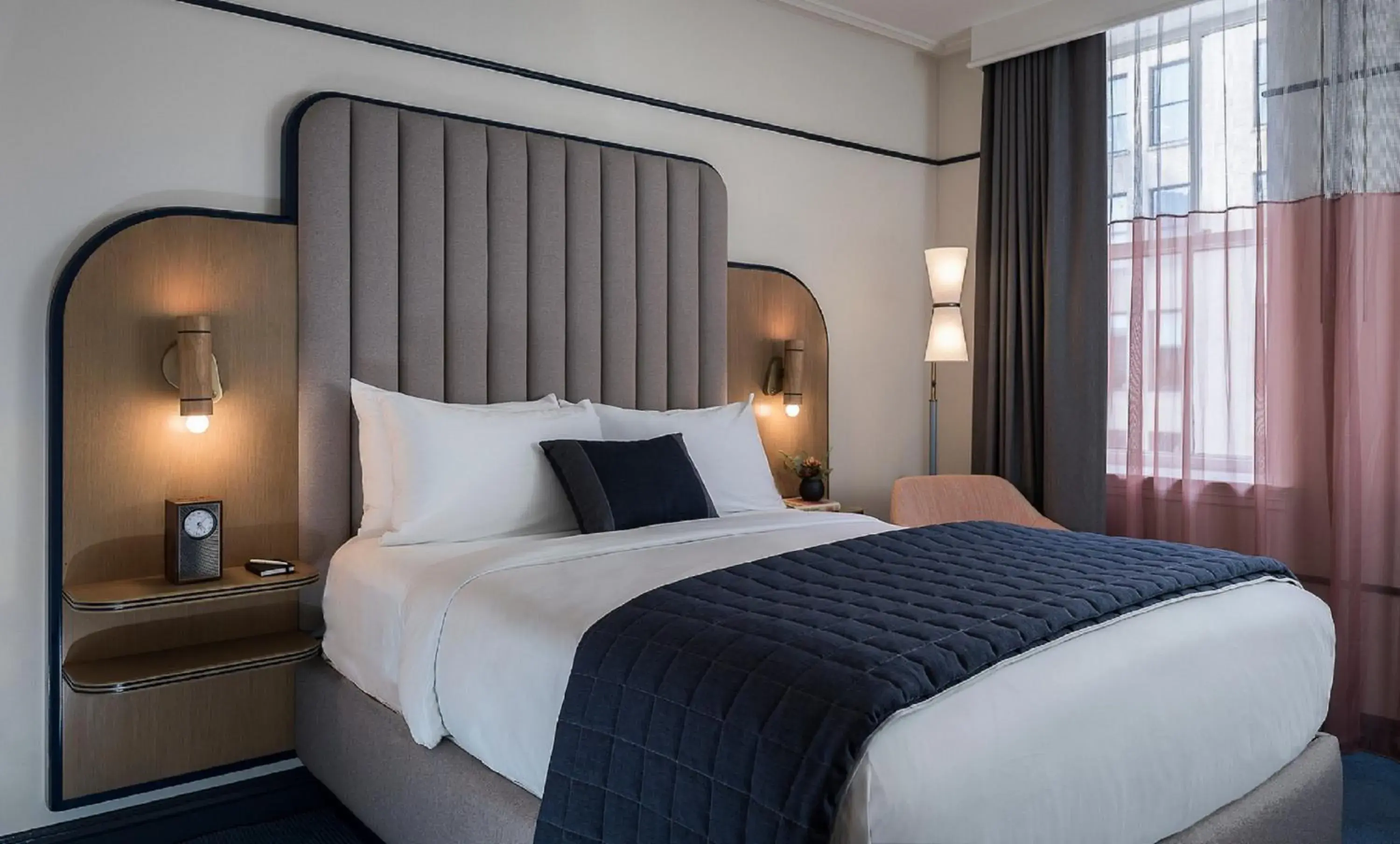 Queen Room in Hu Hotel Memphis Queen Room in Hu Hotel Memphis