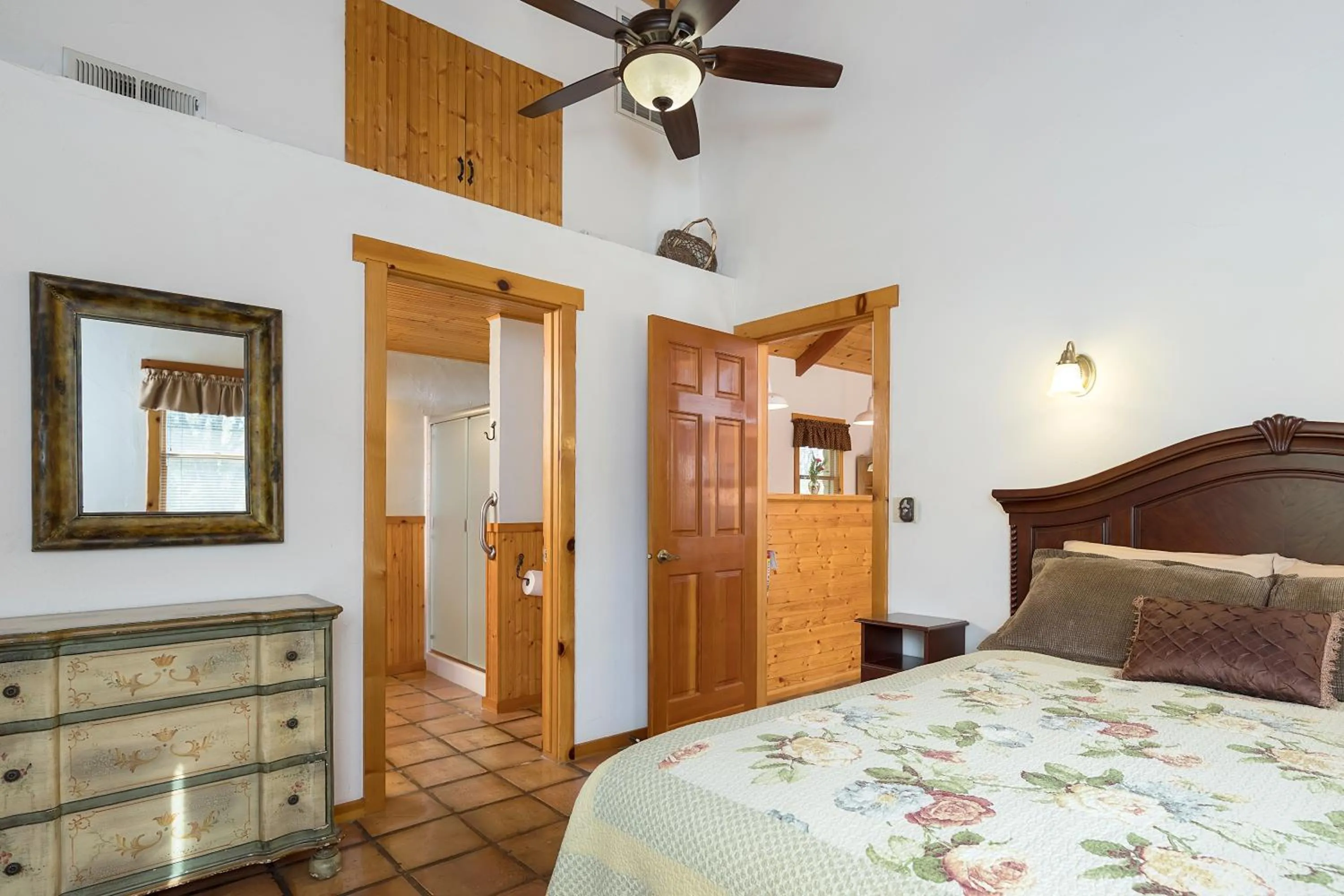 Bedroom in Homestead Cottages