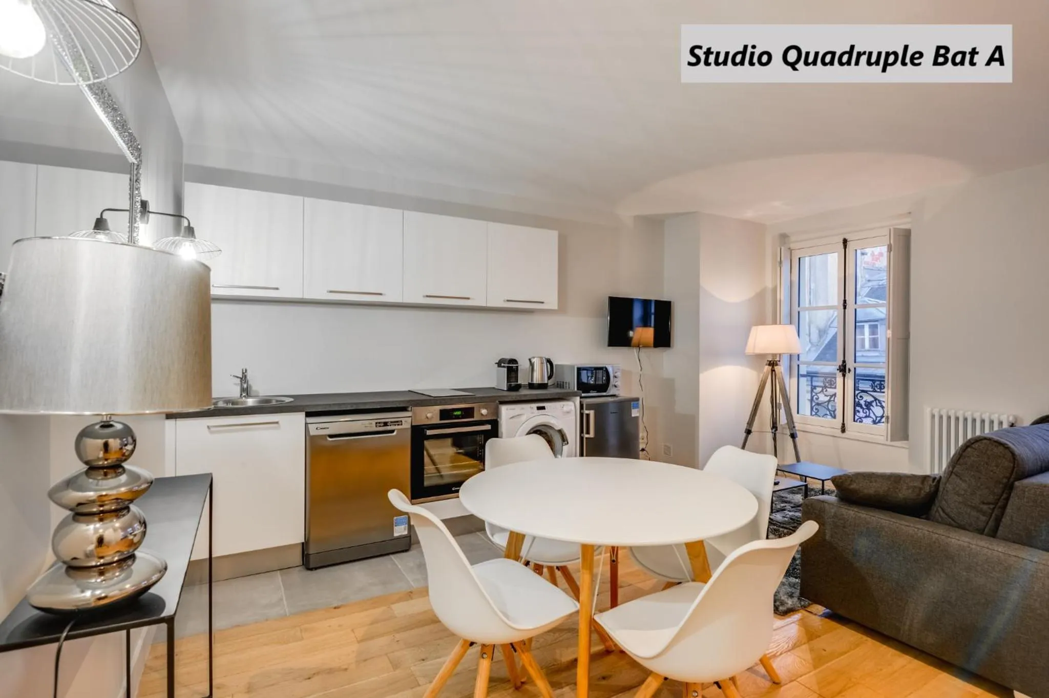 Kitchen or kitchenette in Apparts de l'Oncle Louis