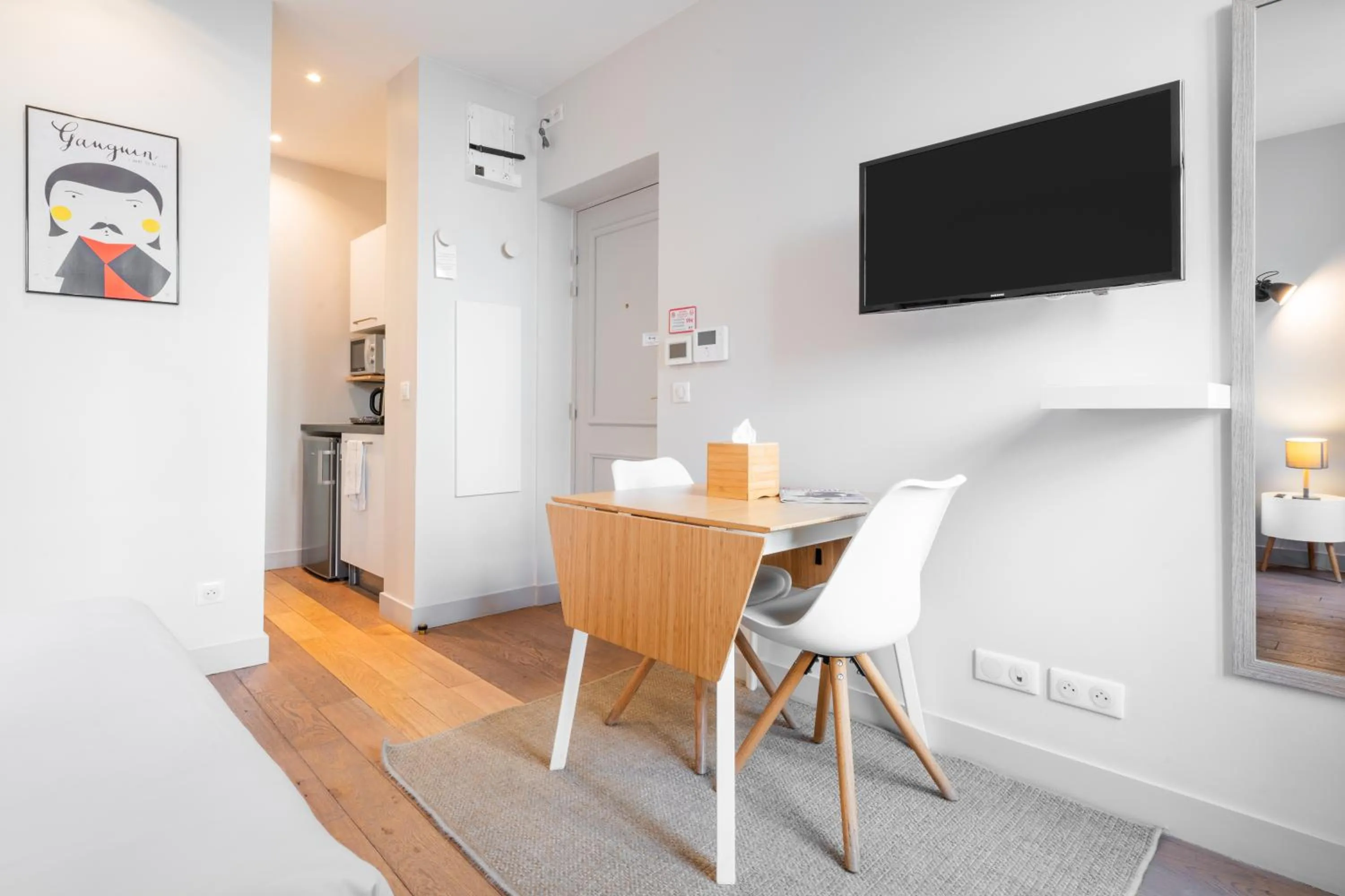 TV and multimedia in Apparts de l'Oncle Louis