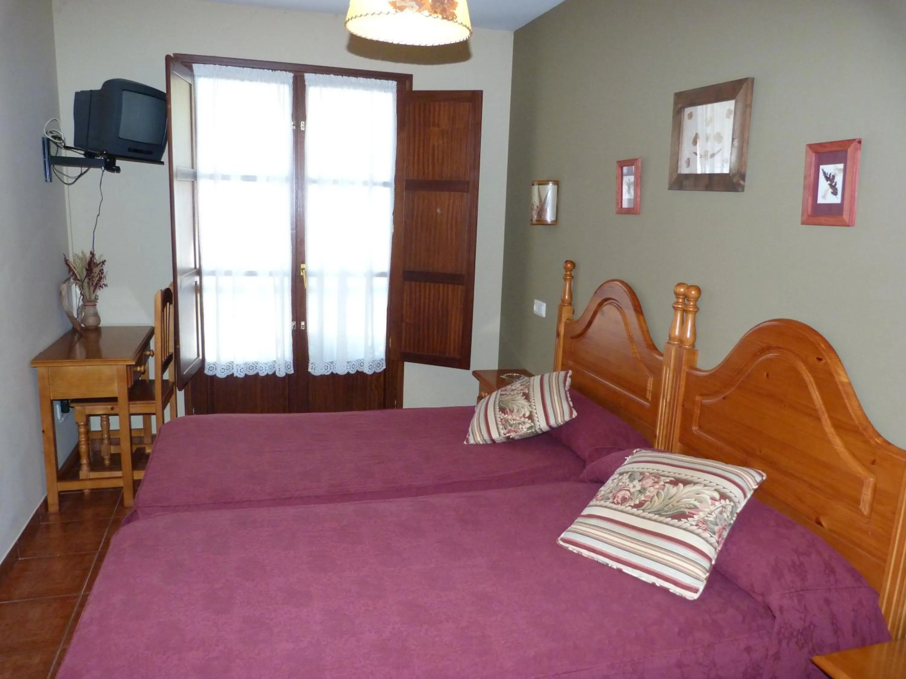 Photo of the whole room, Bed in Hotel Mestas