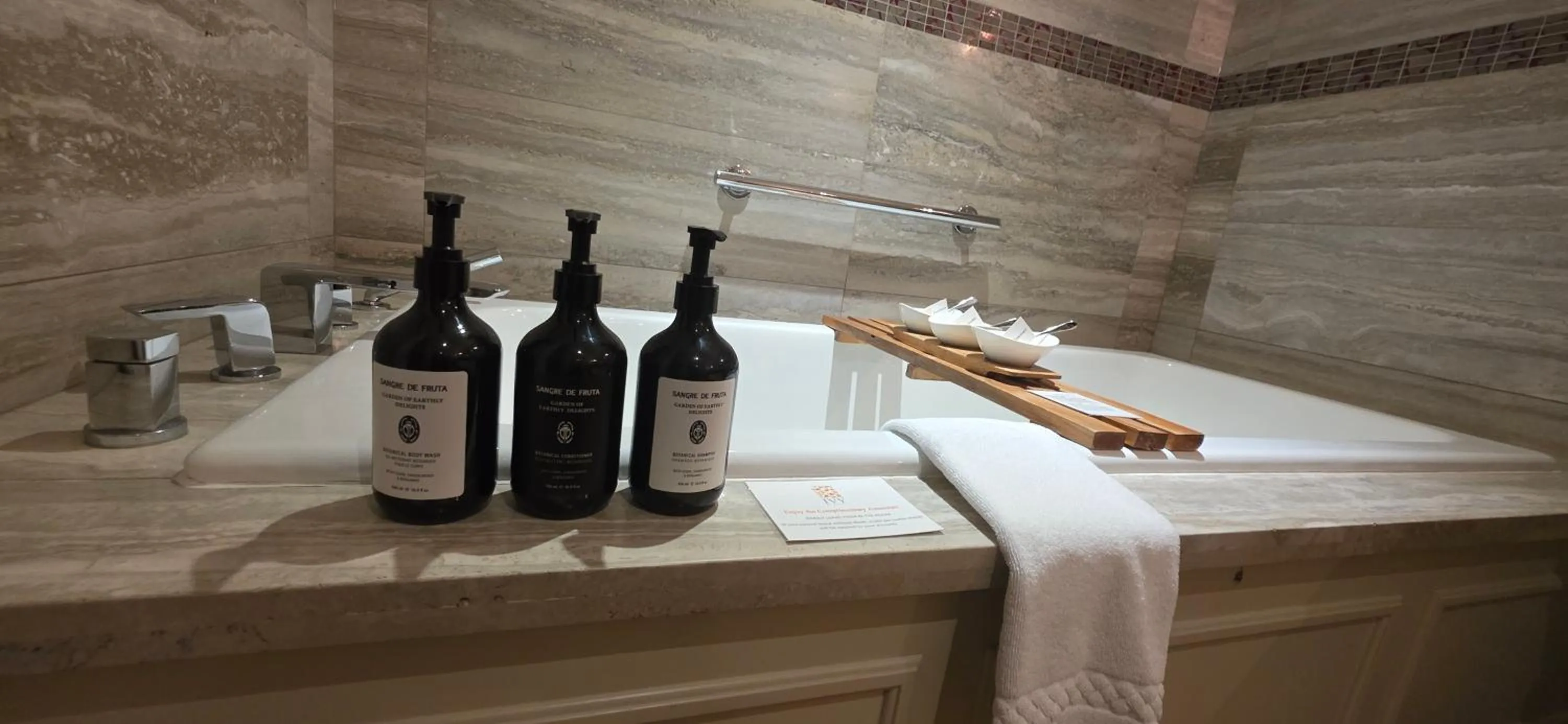 Bathroom in The Ivy at Verity